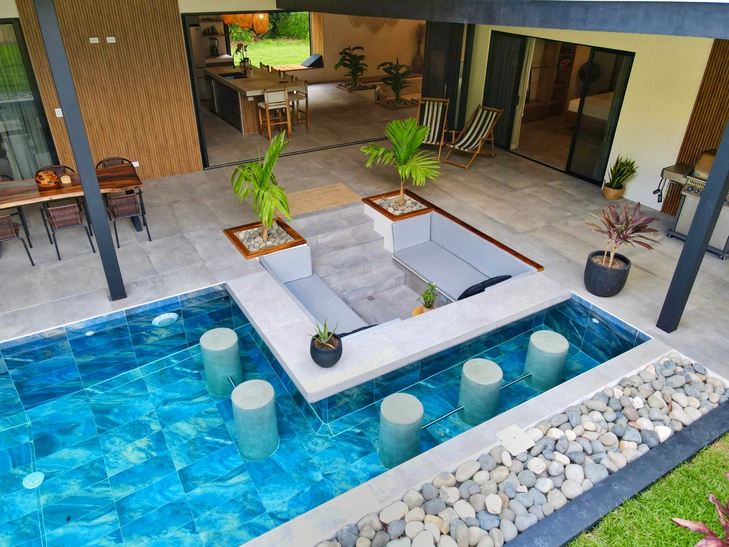 Modern Ojochal home — photo 8
