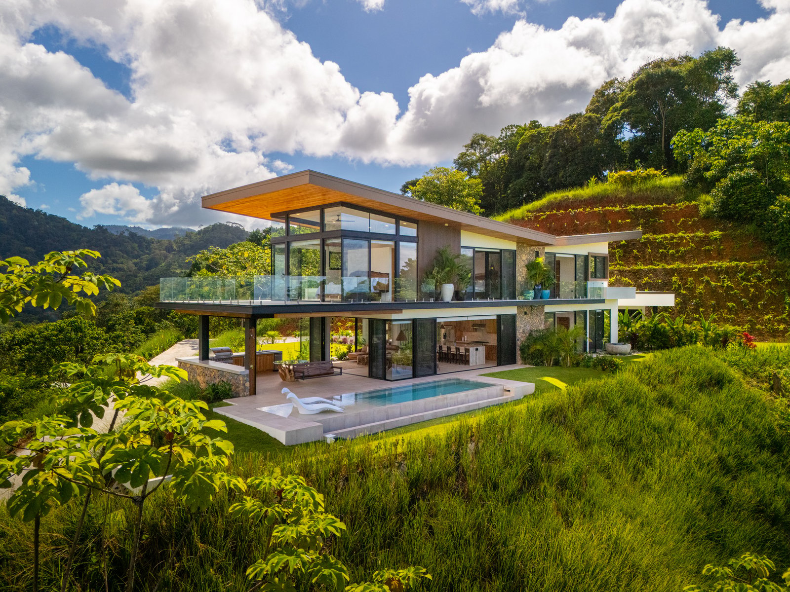 Modern tropical luxury home — photo 4