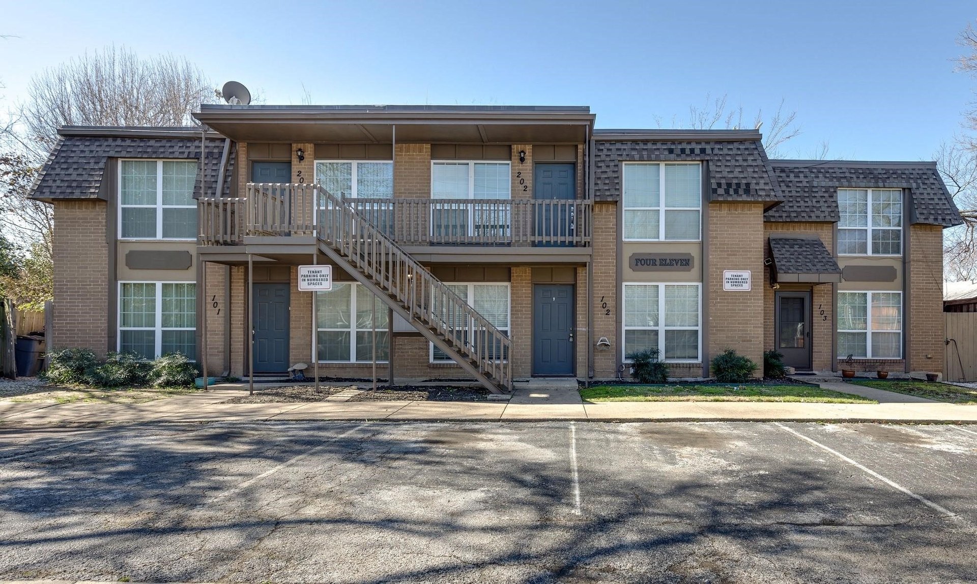 Property photo 1