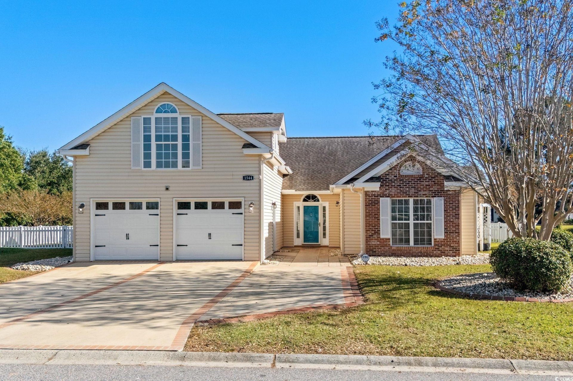 Property photo 1
