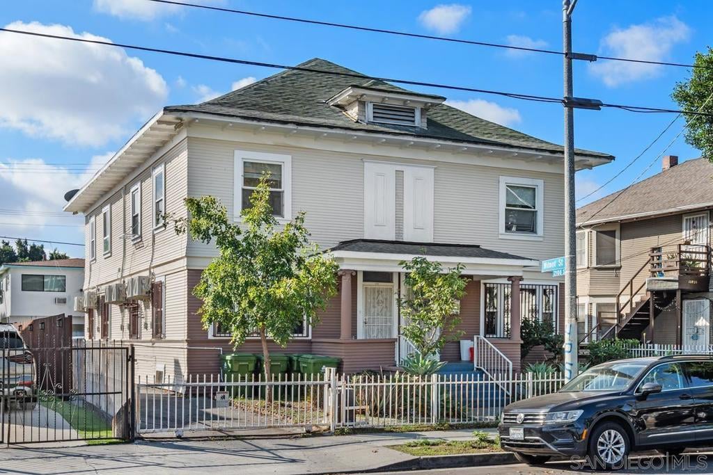 Property photo 1