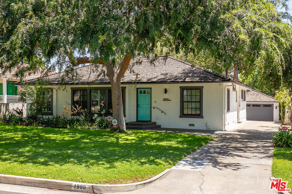 Property photo 1