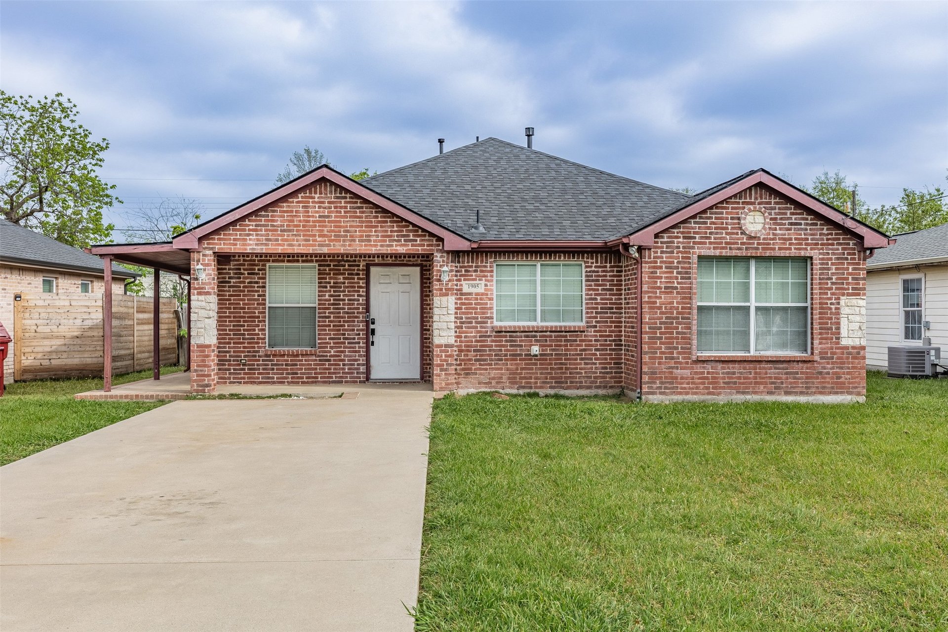 Property photo 1