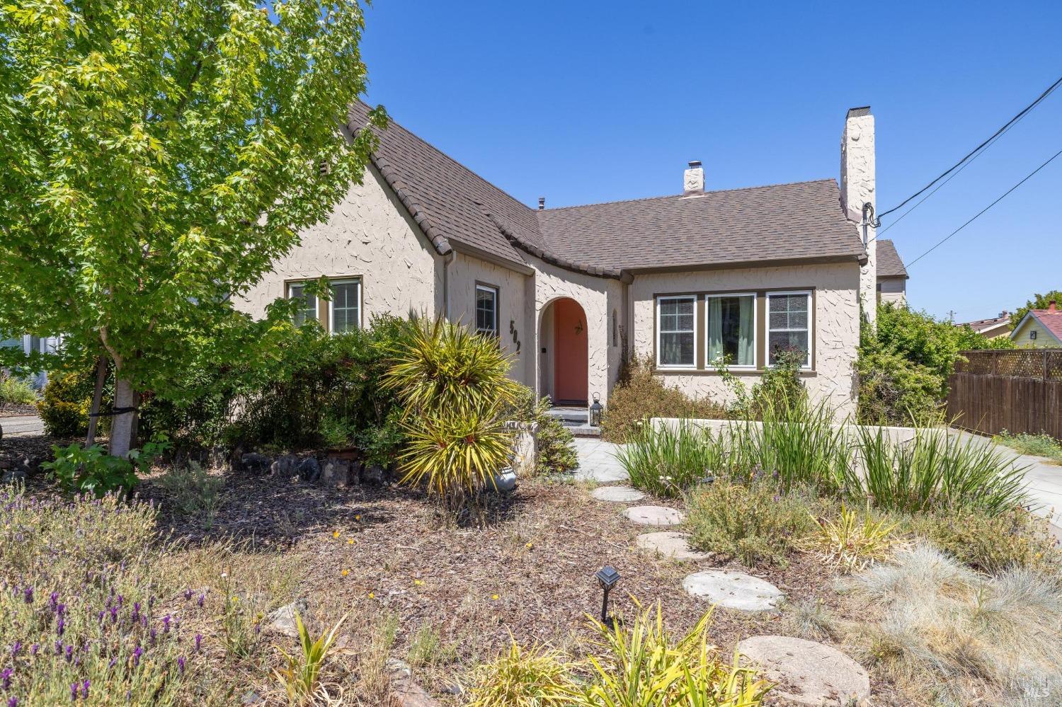 Property photo 1