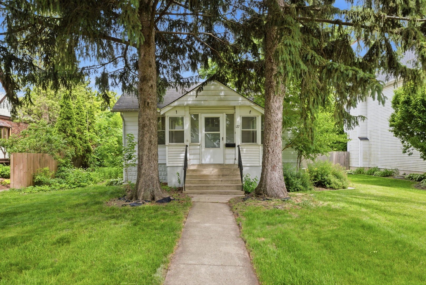Property photo 1