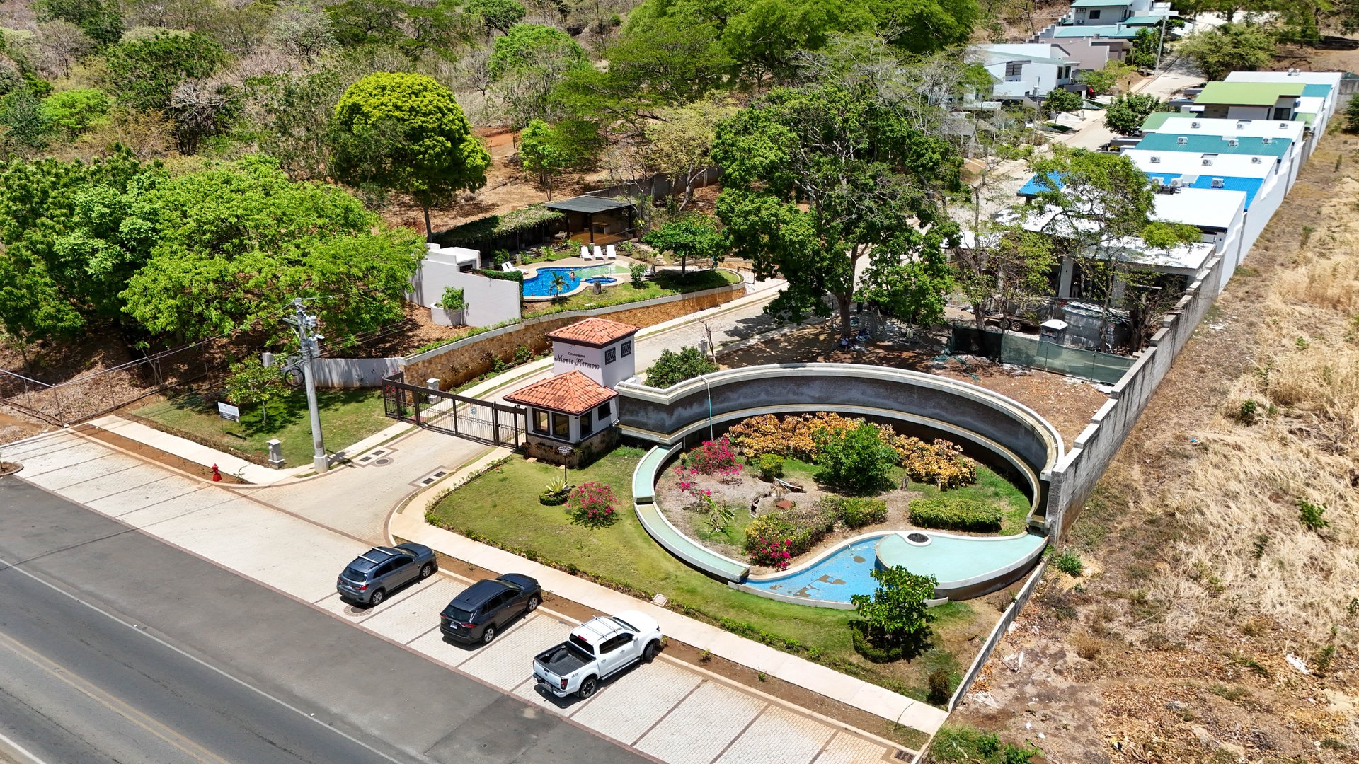 Monte Hermoso #61 | Turnkey 3BR Townhome in Gated Monte Hermoso Community Near Playa del Coco