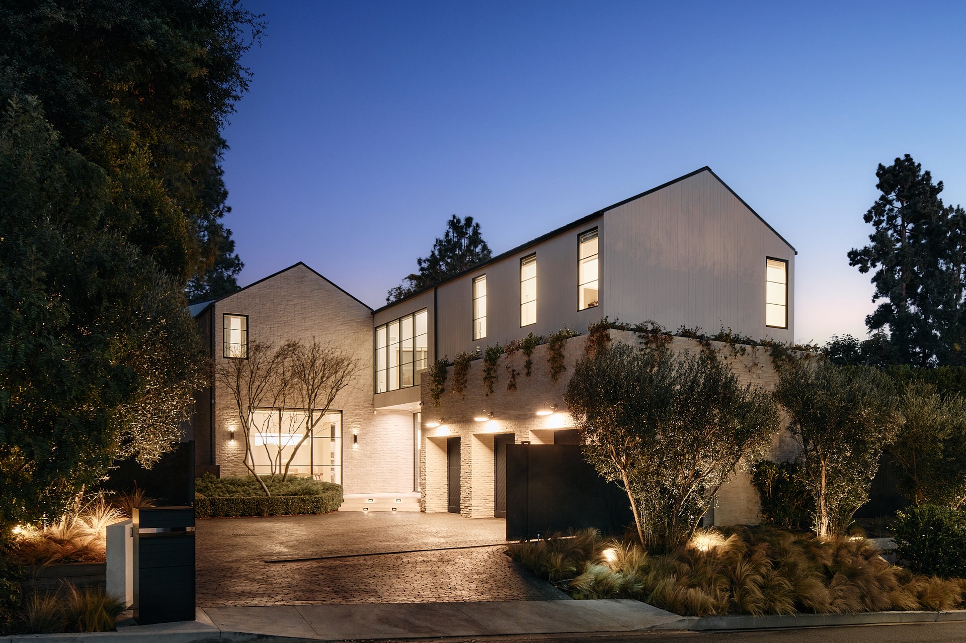 1054 Angelo Dr, Beverly Hills