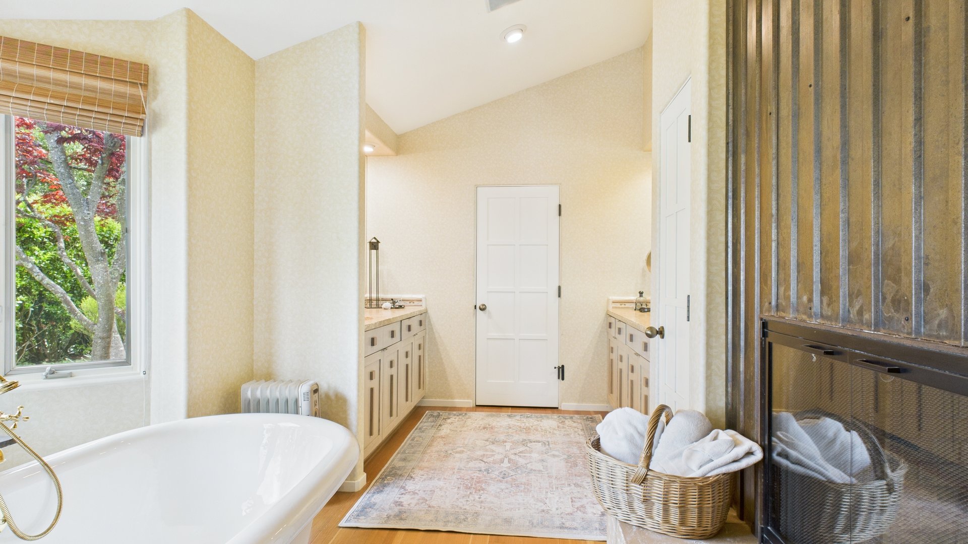 The Dry Creek Retreat
