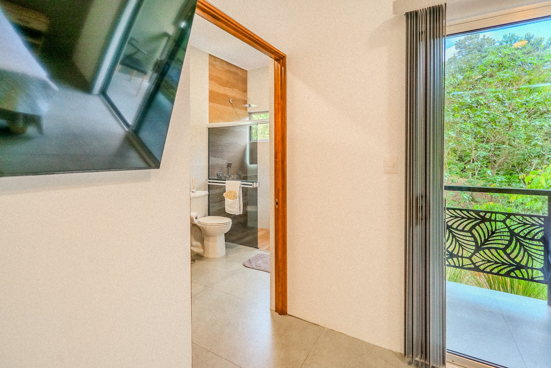 Brand New Tropical Jungle Home in Ojochal