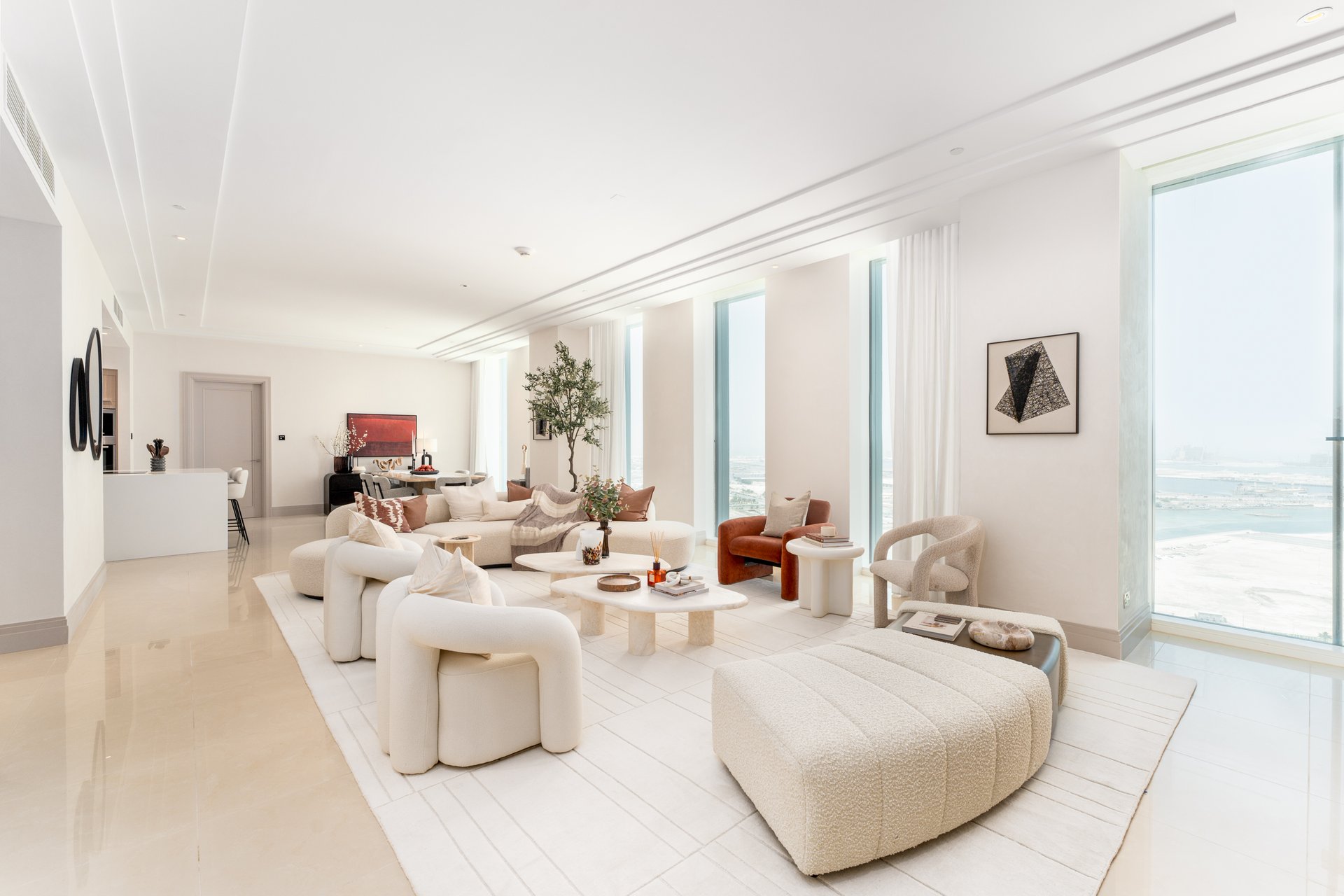 Four Seasons Private Residences Apartment 