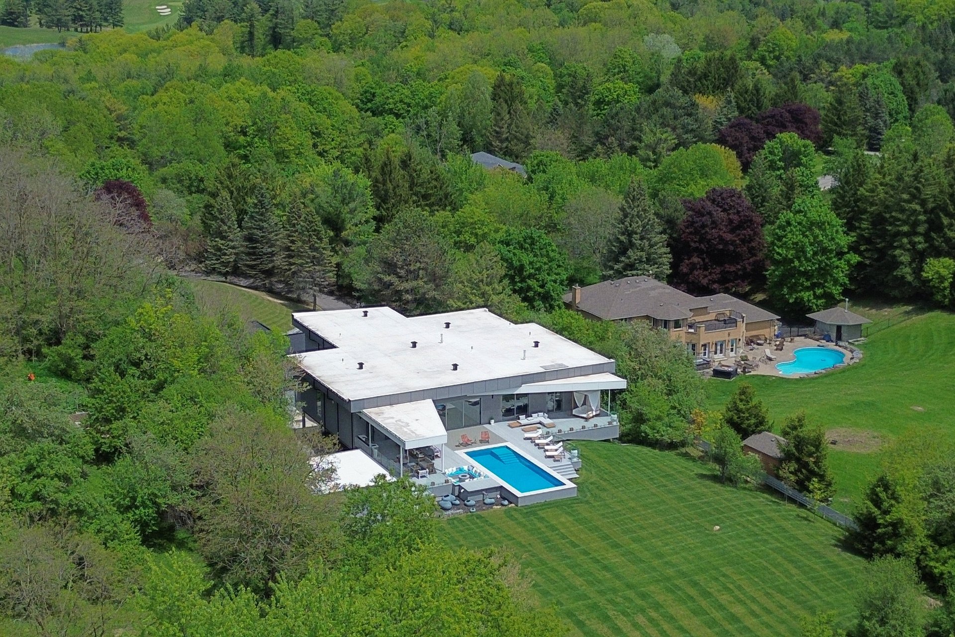 Breathtaking Elegance Throughout