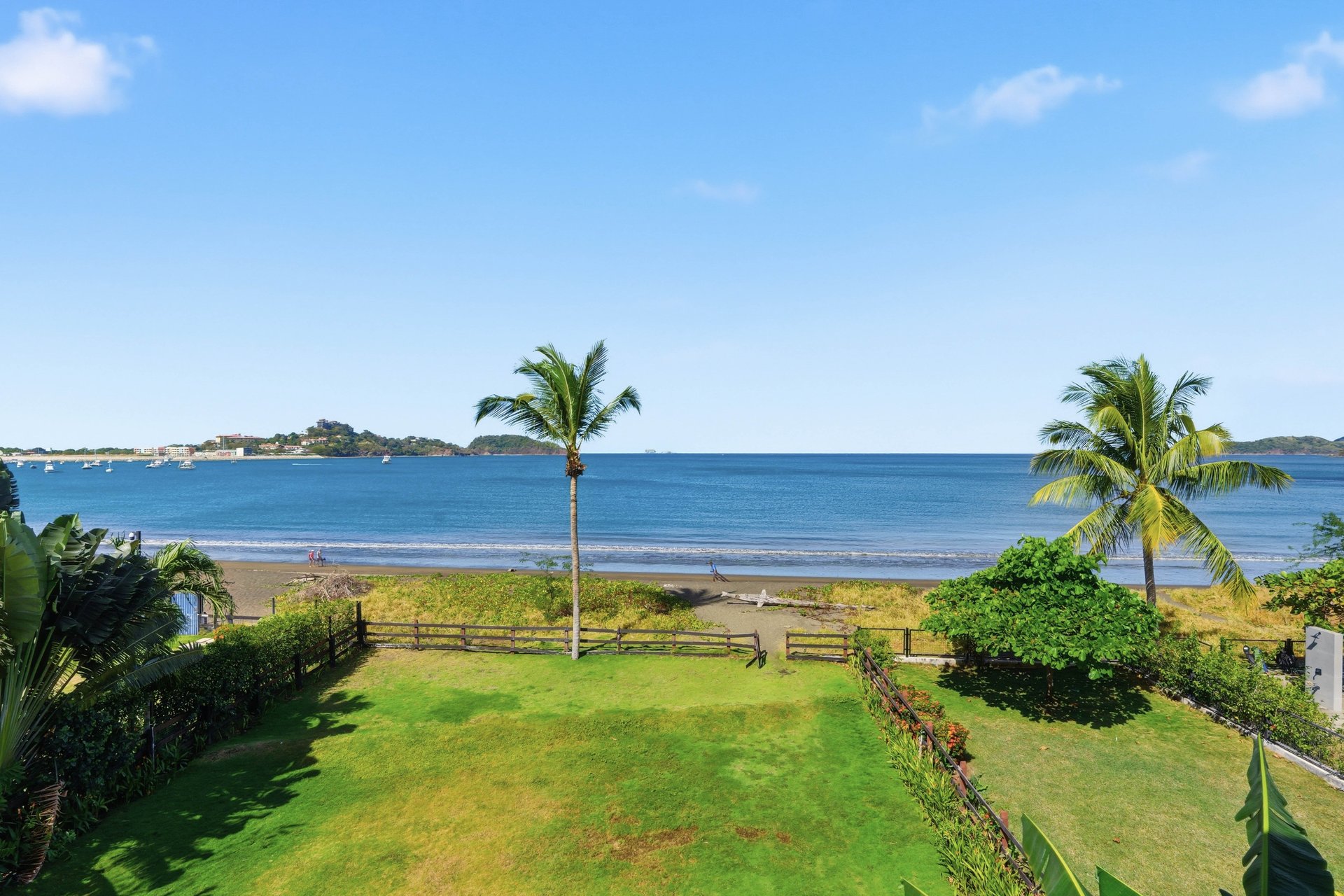 Twin Dolphins Penthouse | Unbeatable Beachfront Location with Exceptional Ocean Views and the Flamingo Marina!