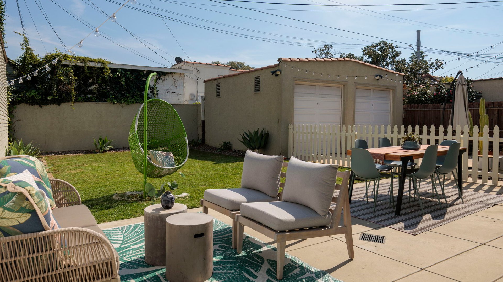 Graciously Updated Side-by-Side Duplex in Tranquil Longwood Highlands
