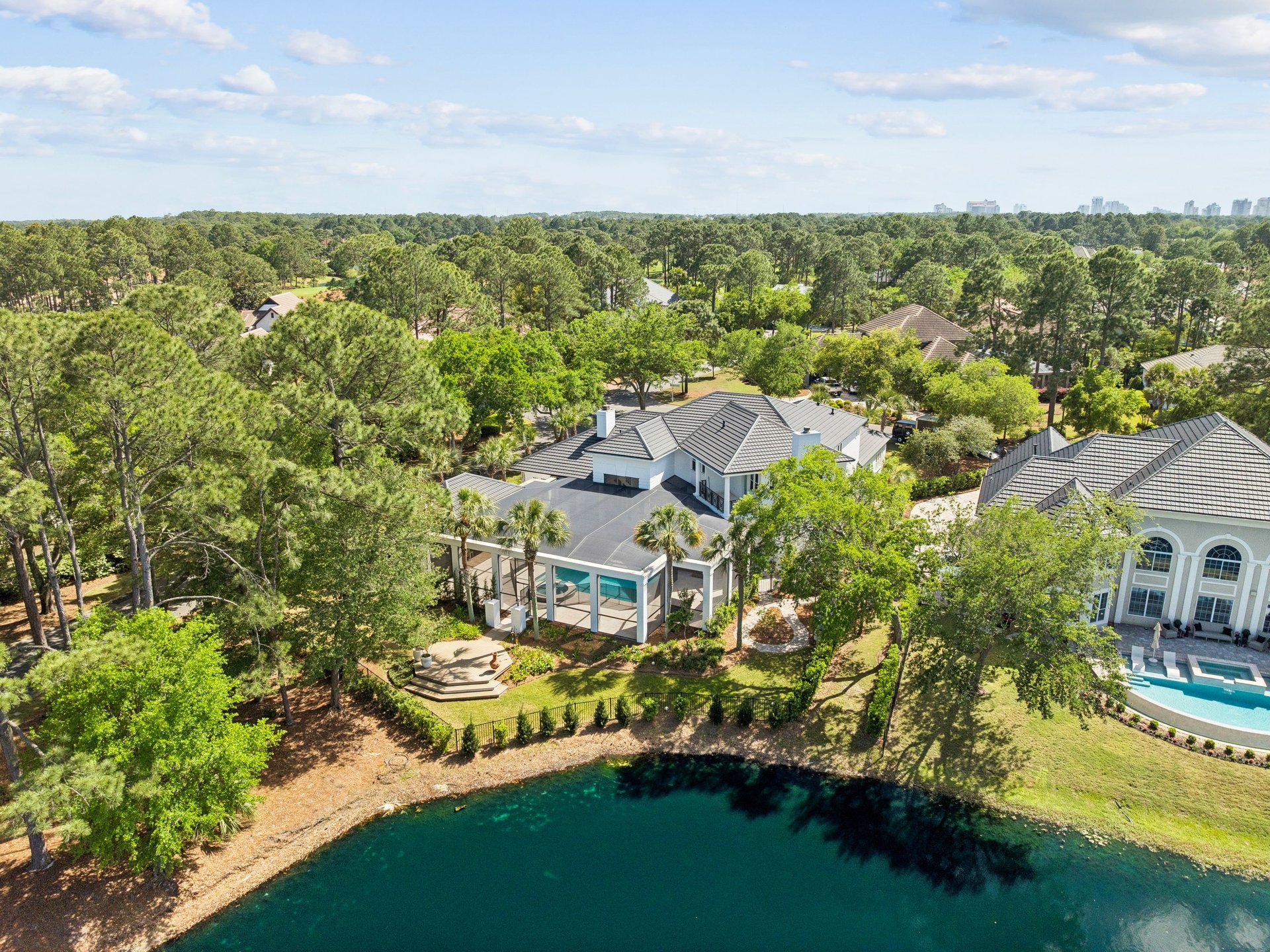 An Elevated Retreat Within Sandestin’s Island Green