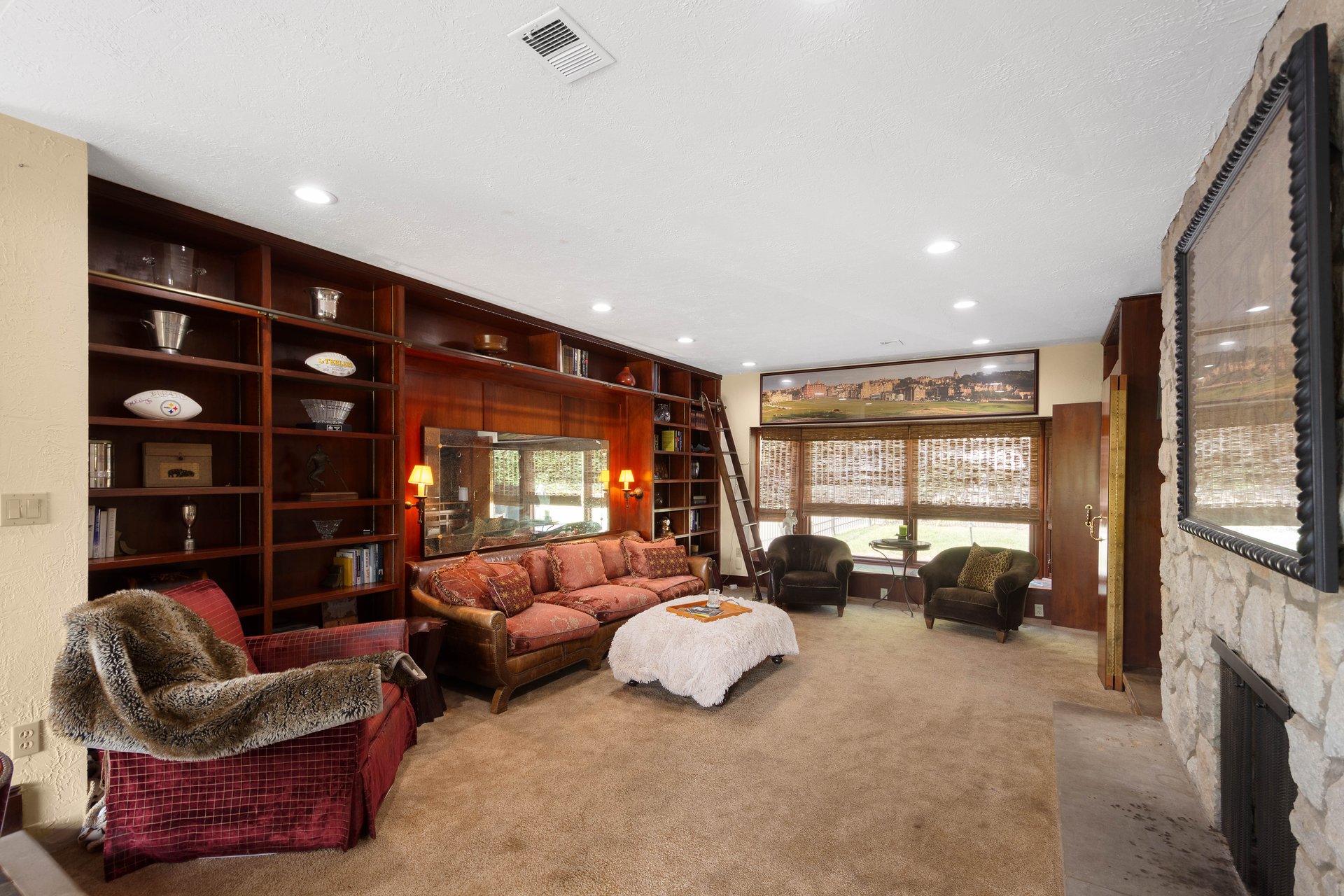 694 Valleyview Road