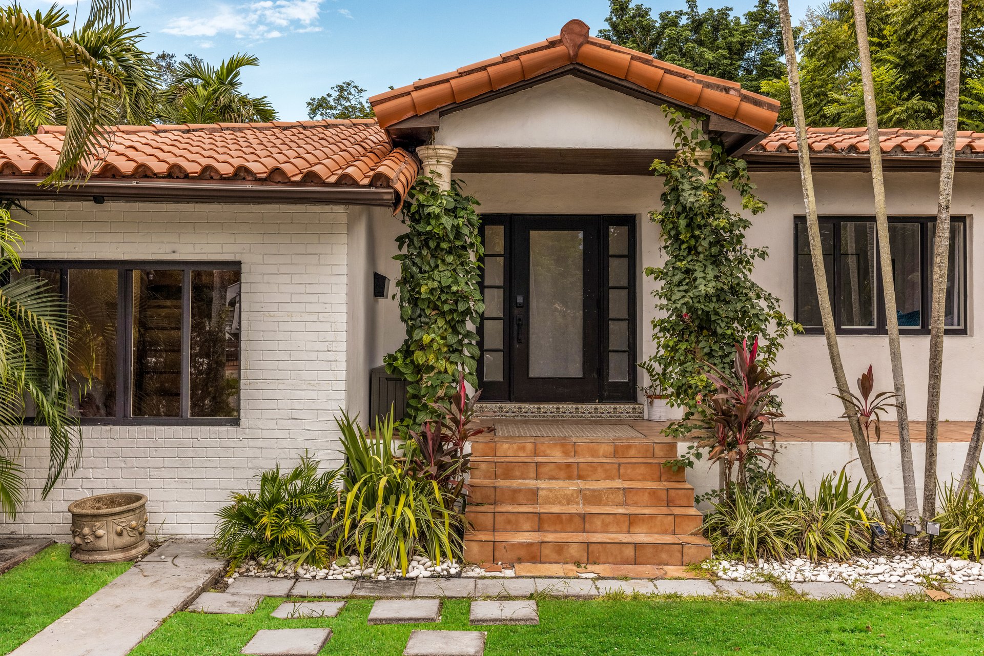 141 SW 23rd Rd