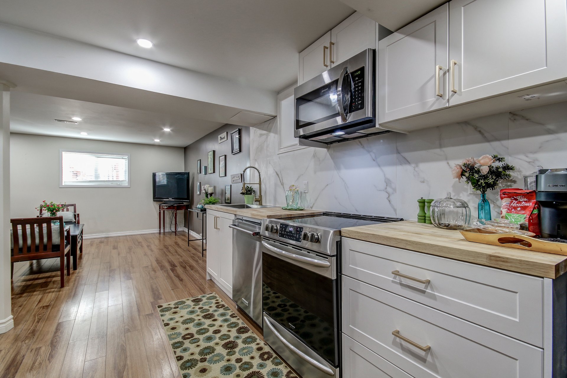 714 Yates Dr