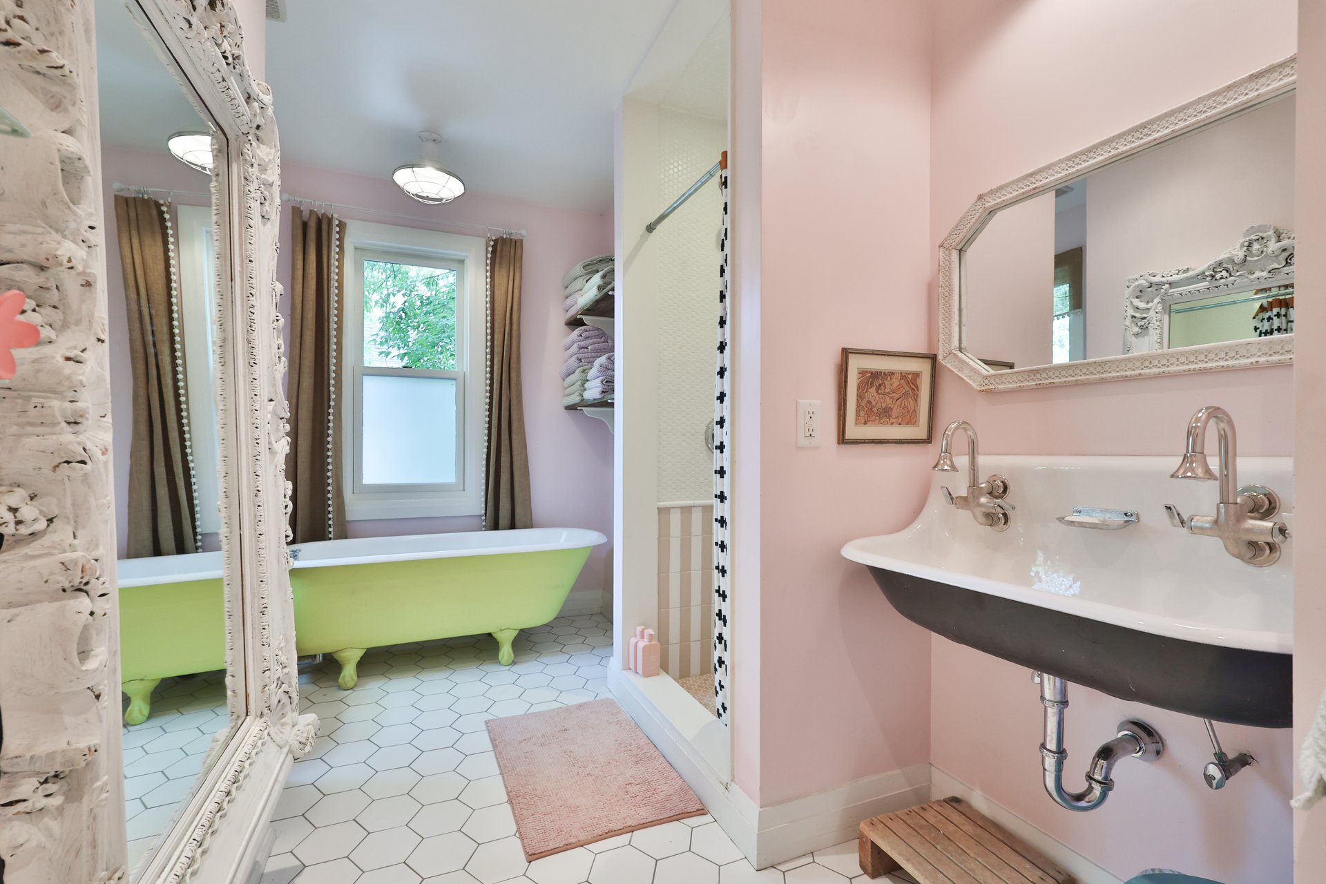 52 Kerr Street, Oakville