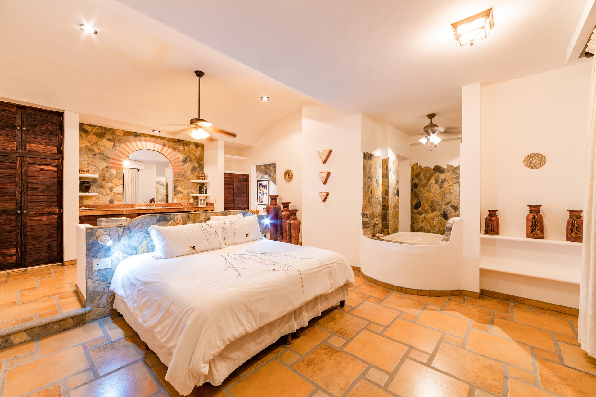 5 Bedroom, Single Family Home, Villa Encantada 