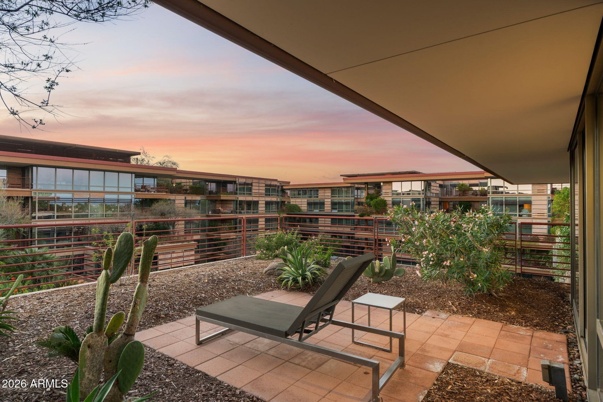 7167 E Rancho Vista Dr, #6004