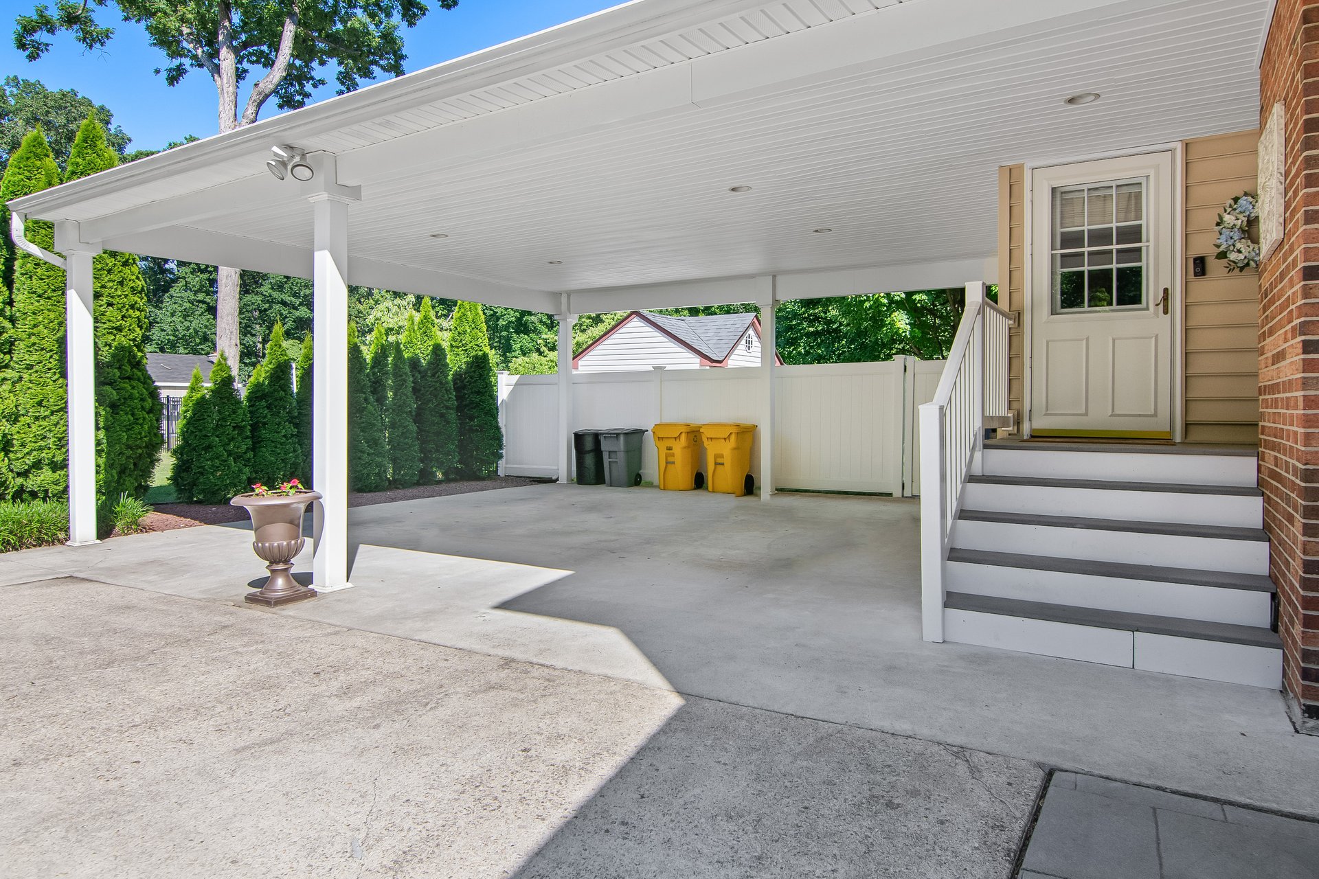 Off Market Pasadena
