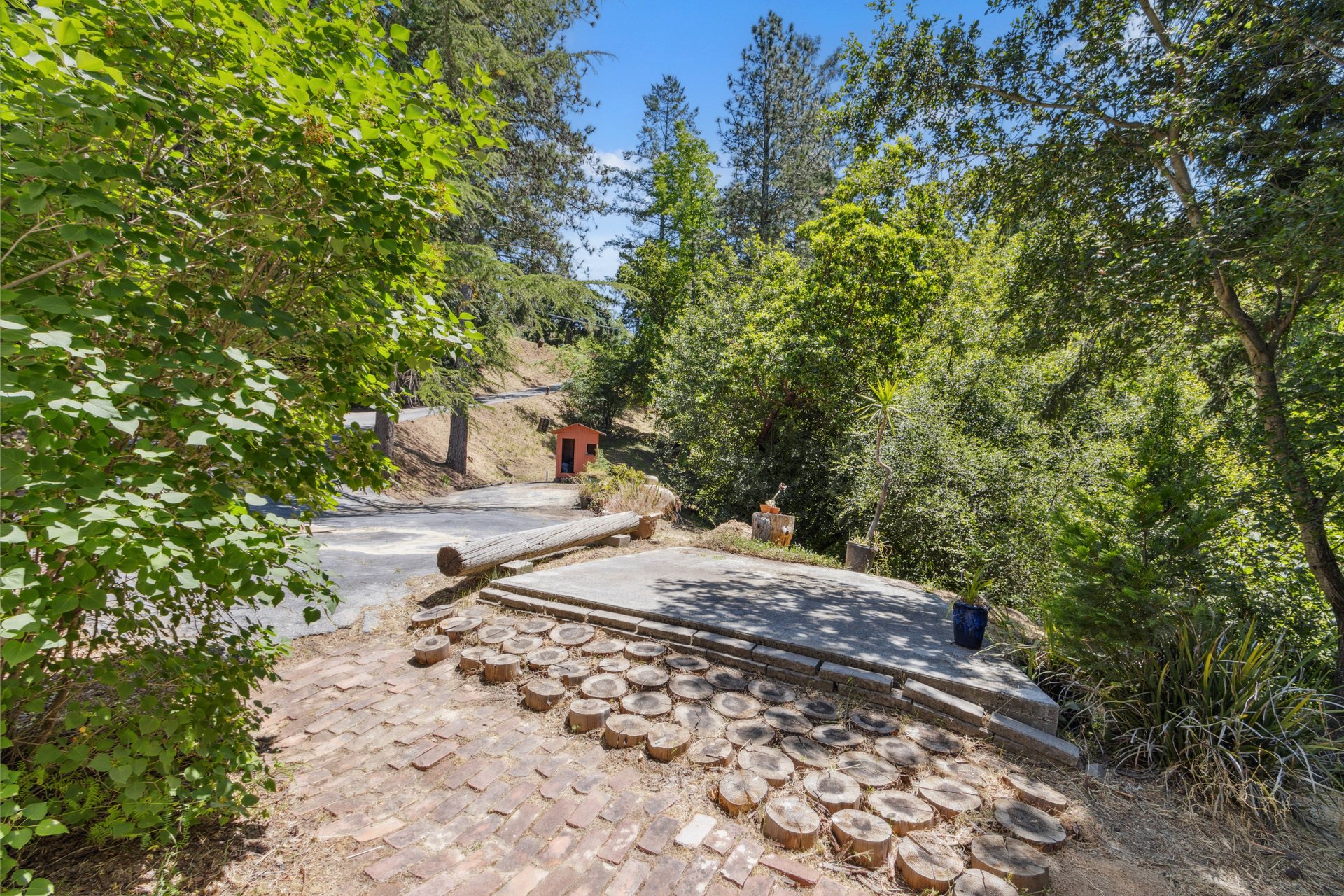 24895 Skyland Road