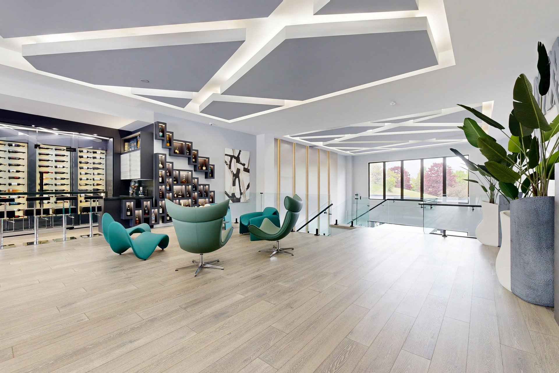 Breathtaking Elegance Throughout