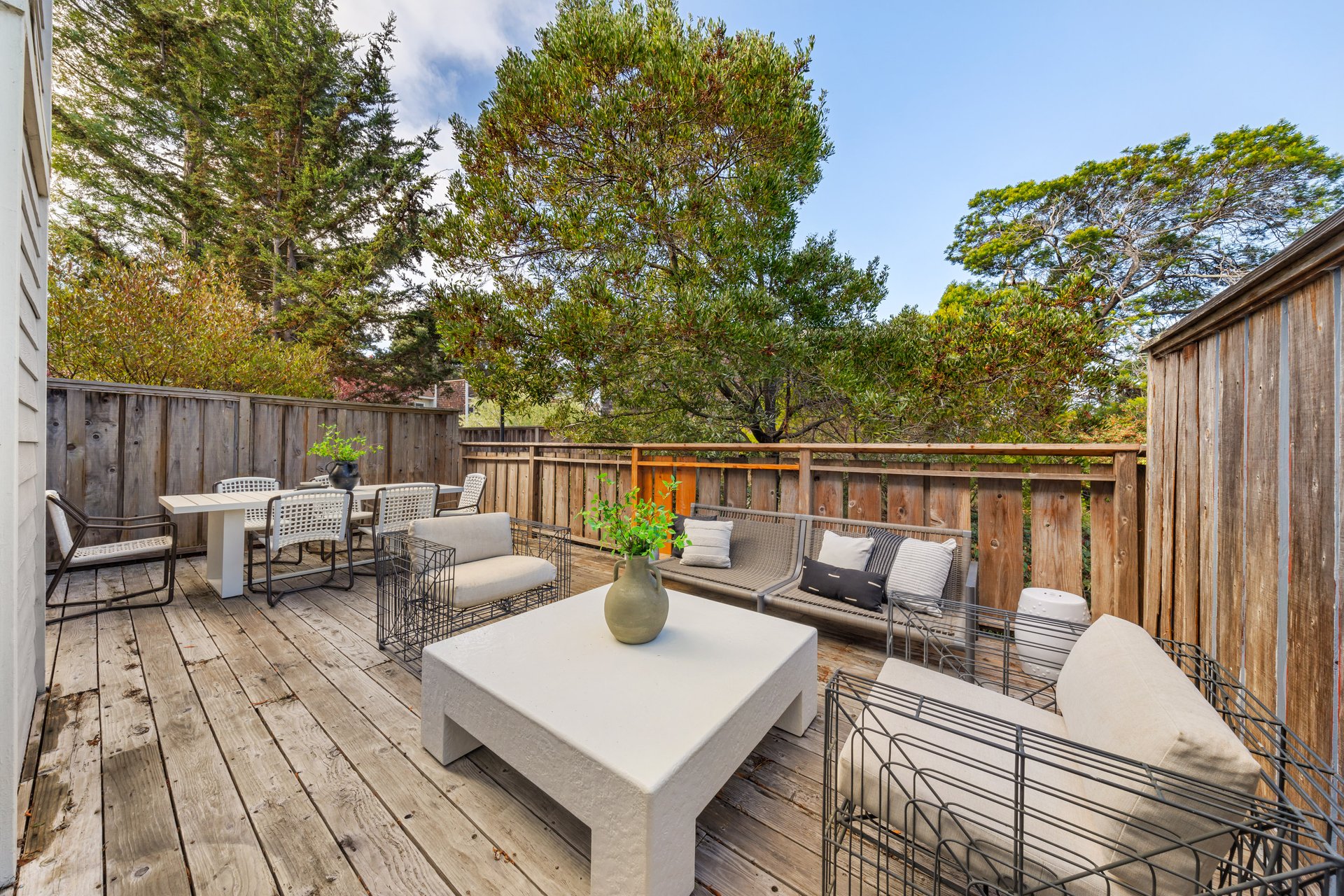 Private and Inviting Townhome