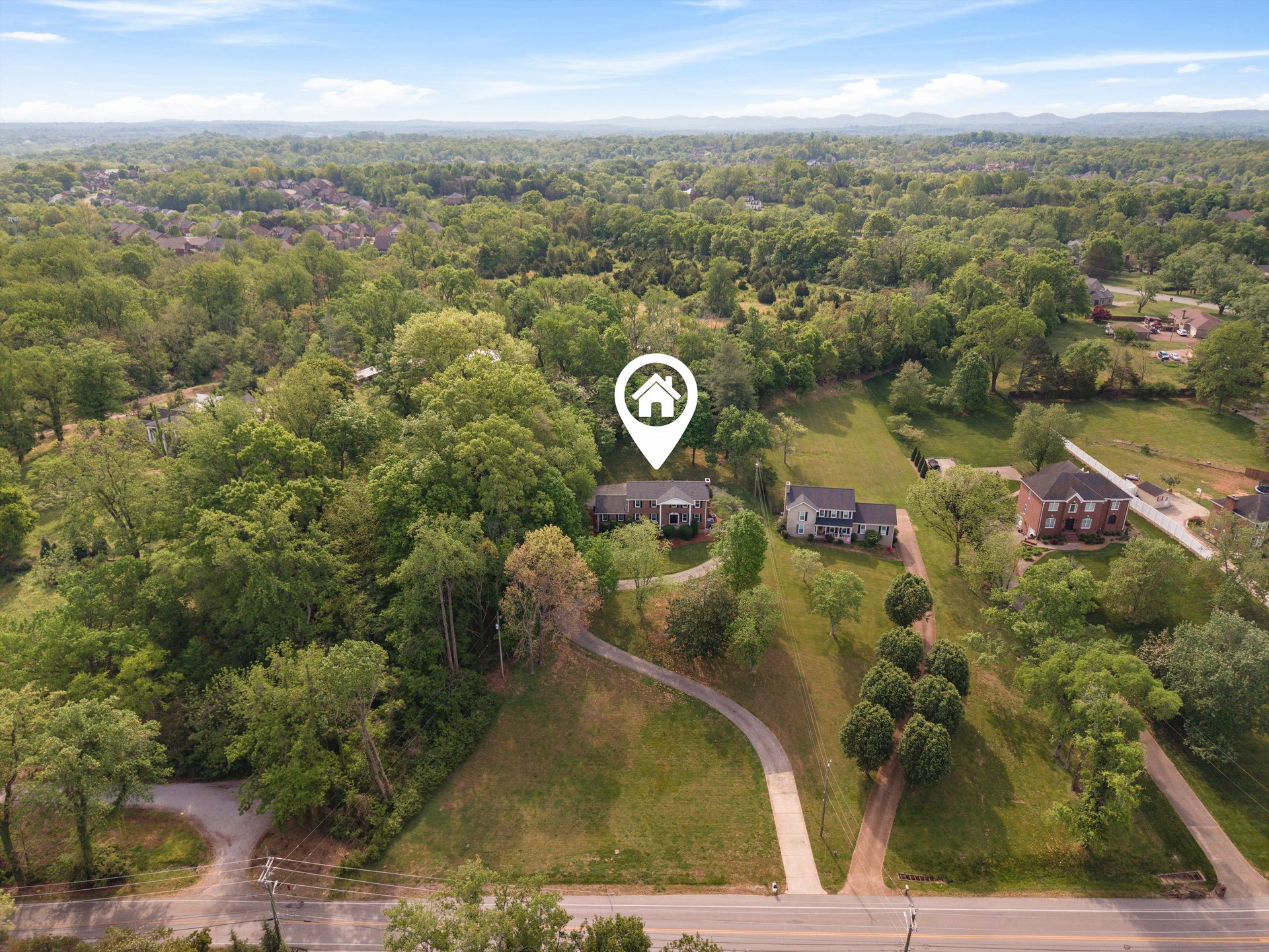 701 Edmondson Pike