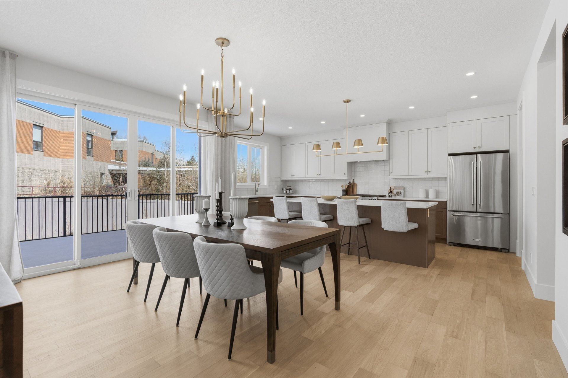378 Bessborough Drive SW