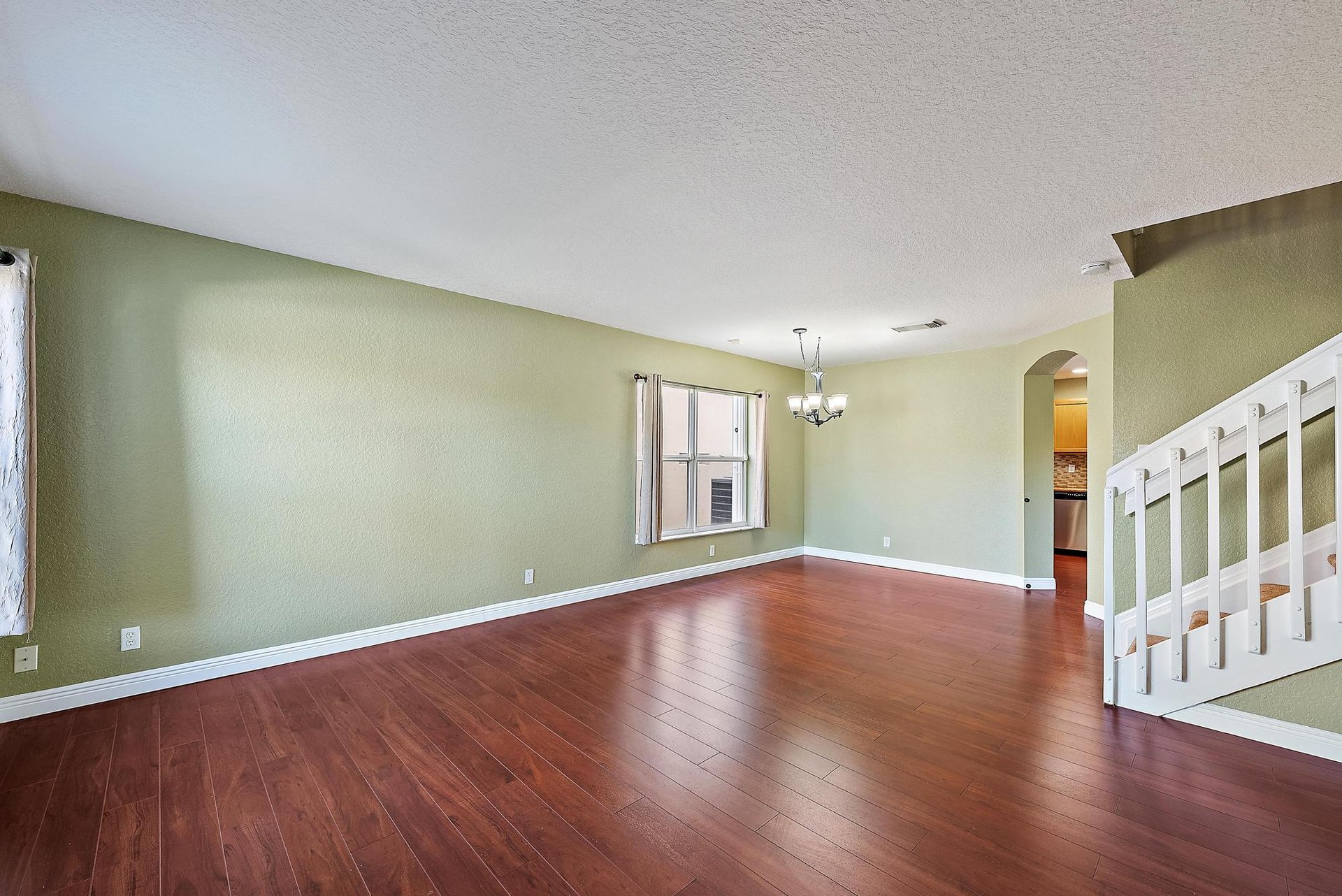 6188 Wiloughby