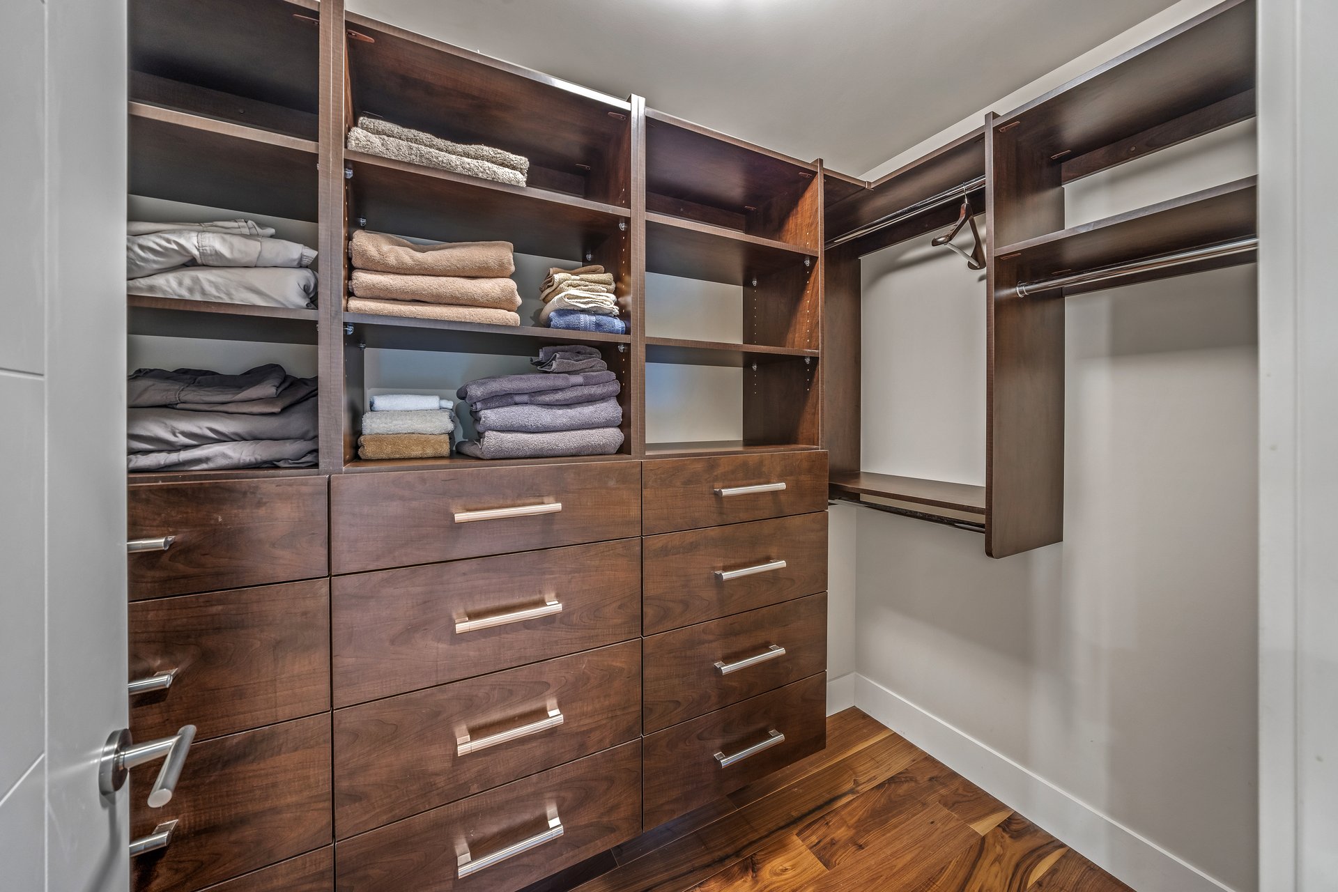 19 Creekside Mews