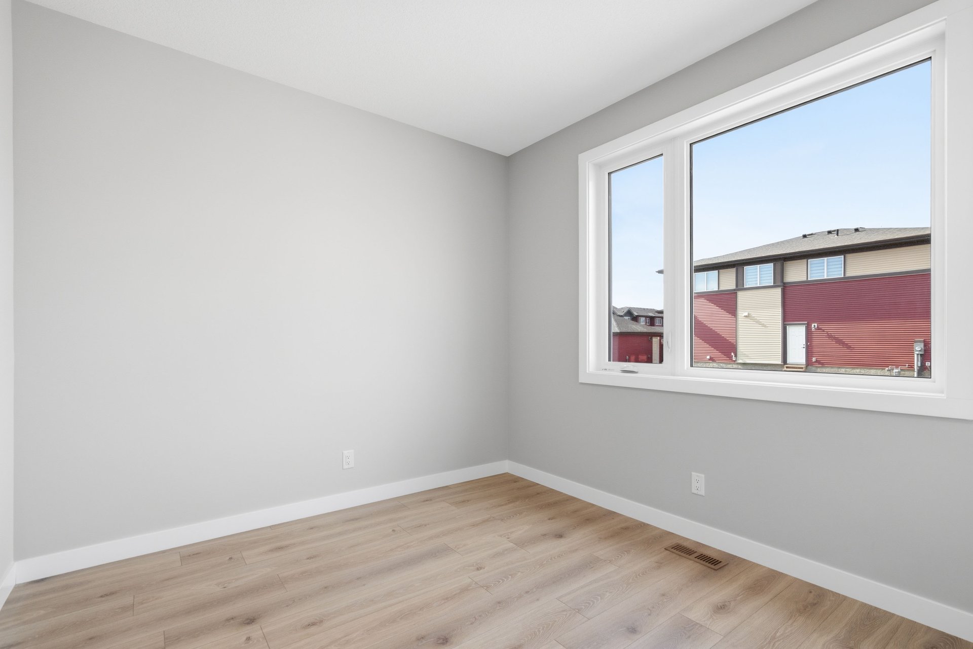 43 Belvedere Crescent SE