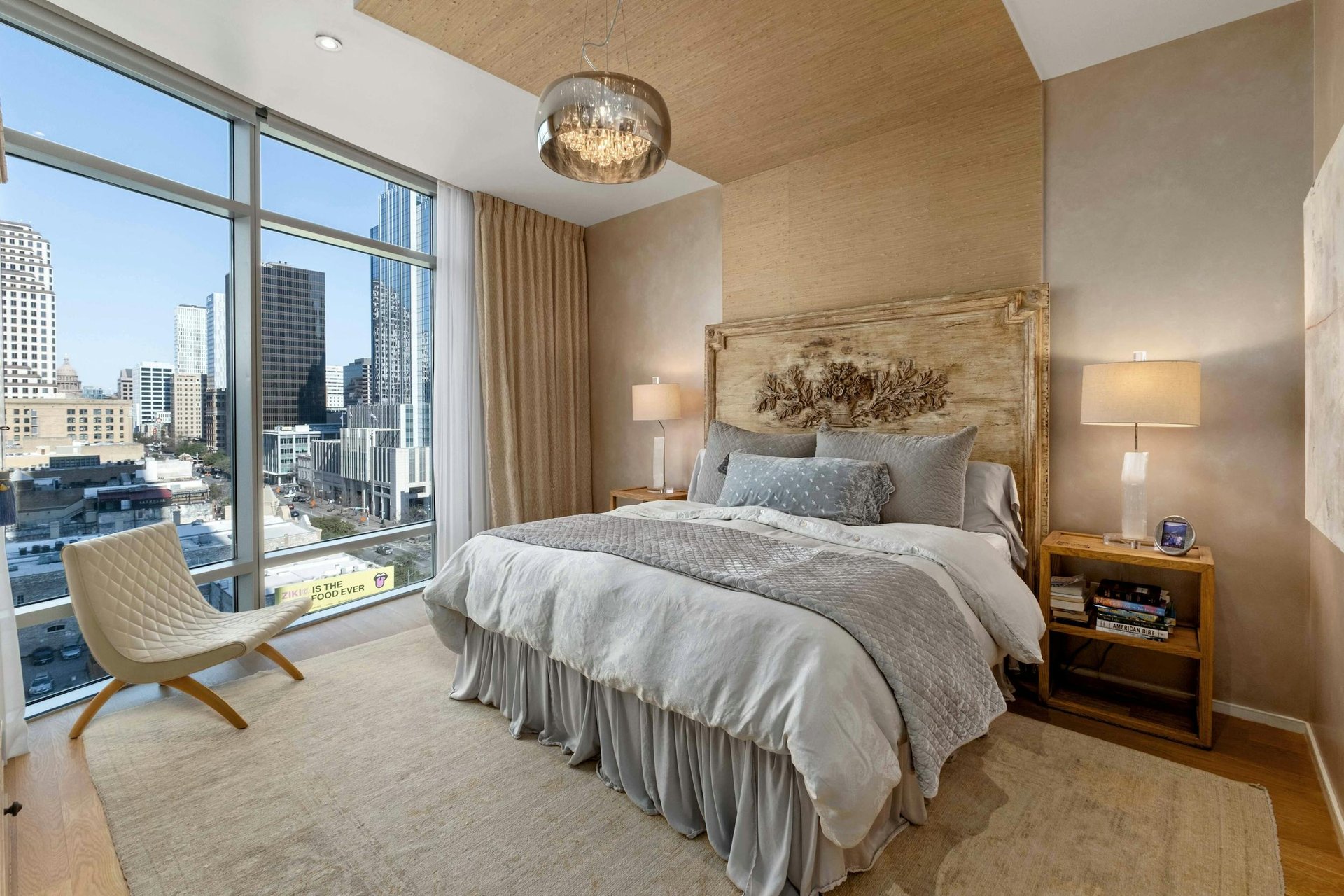 200 Congress Ave #11E