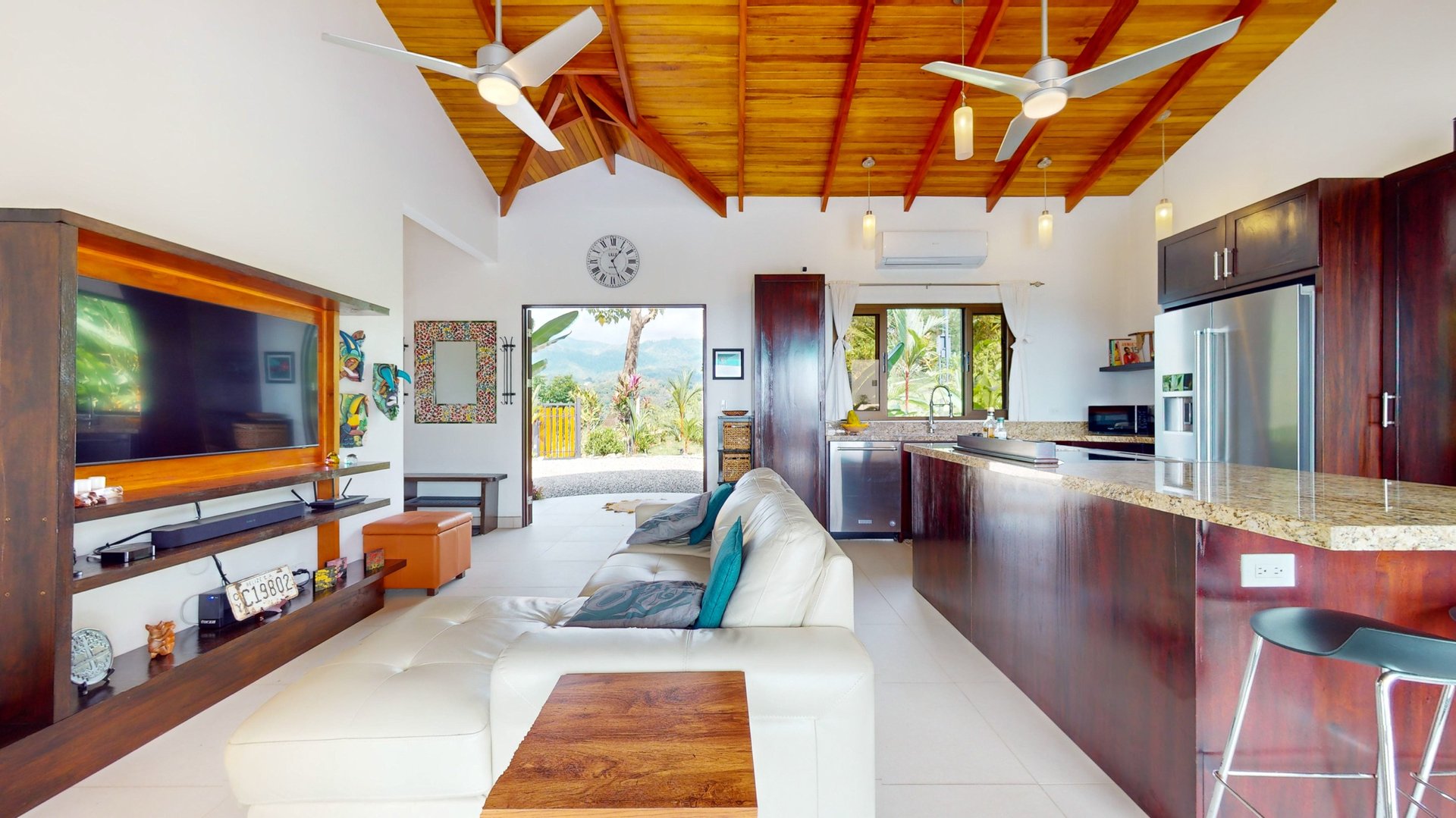 House for Sale in Chontales, Costa Rica—Ocean Views, Solar Power, and Modern Comforts