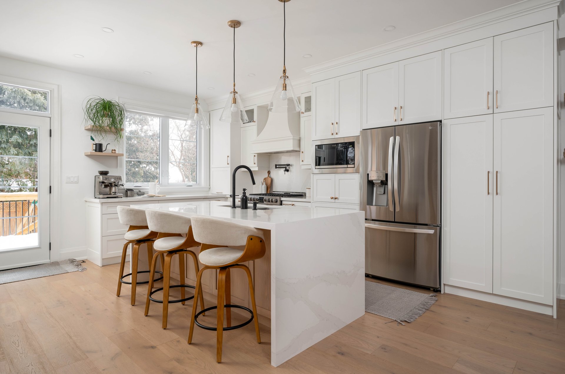 15 Marilyn Cres