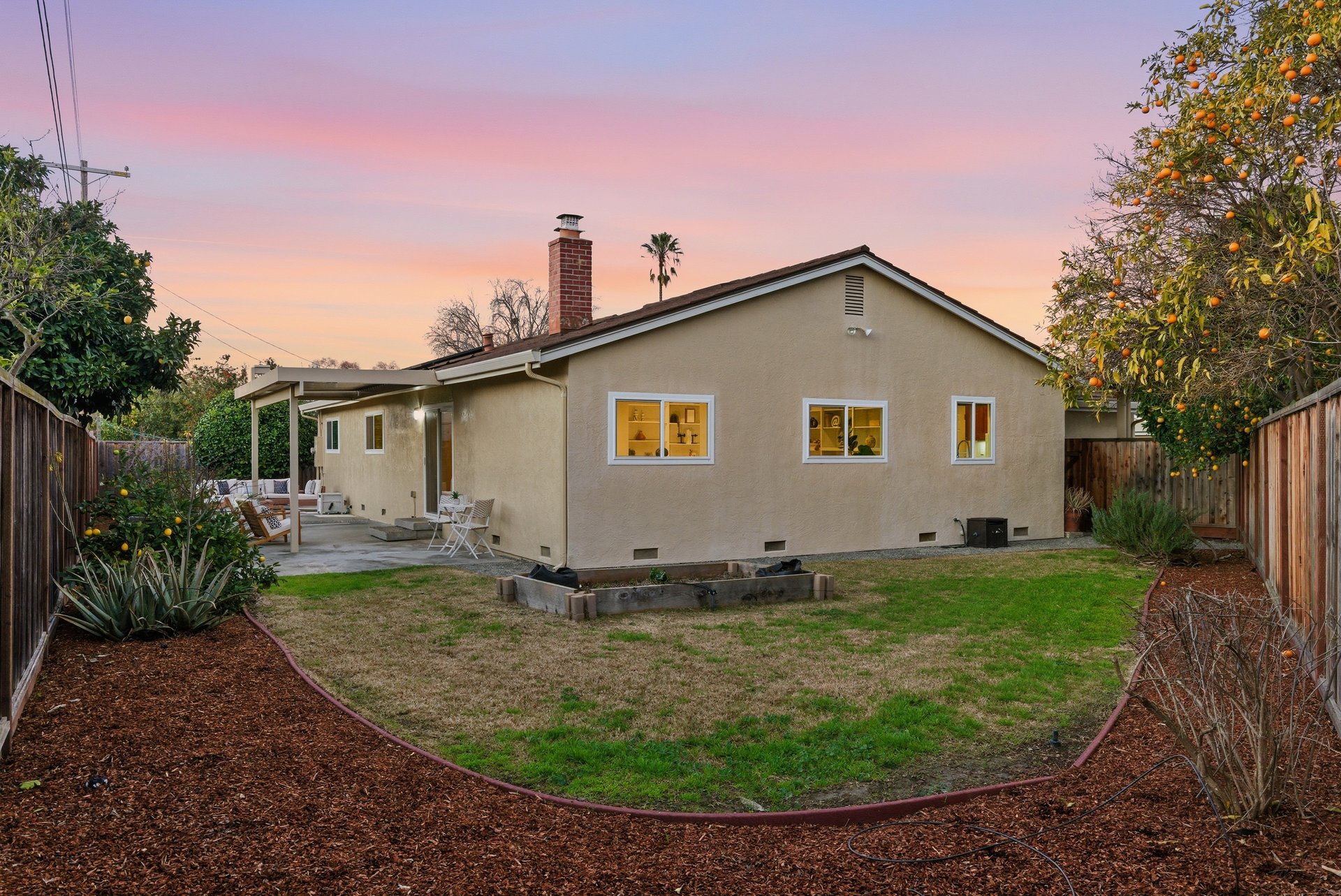 2560 Elliot Court