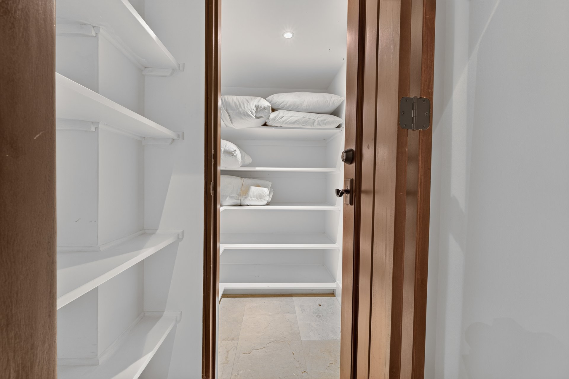 16 Calle La Ronda | Renovated Three-Bedroom Home Steps from Playa Danta