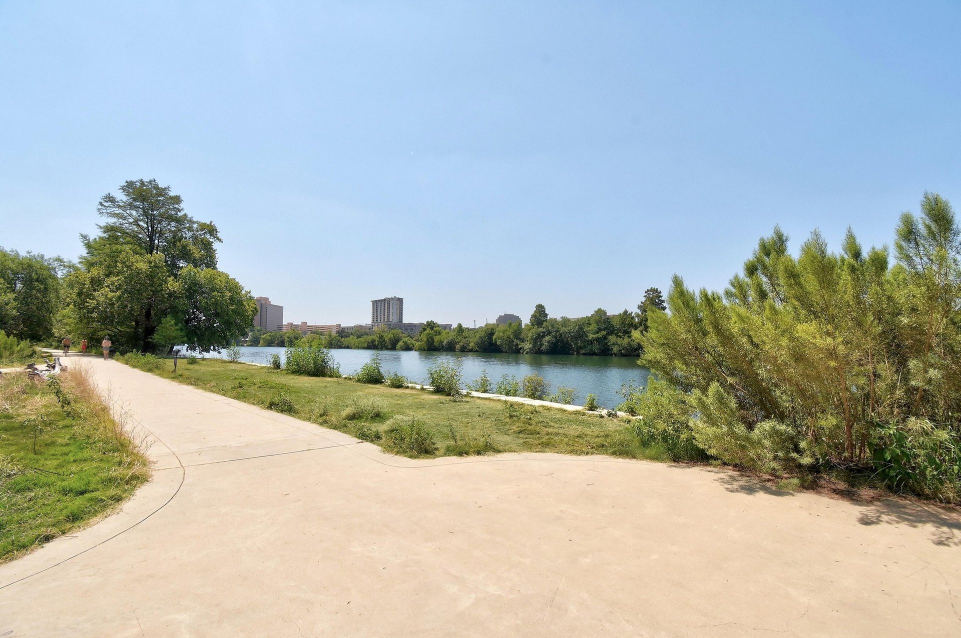 360 Nueces St. #2808  