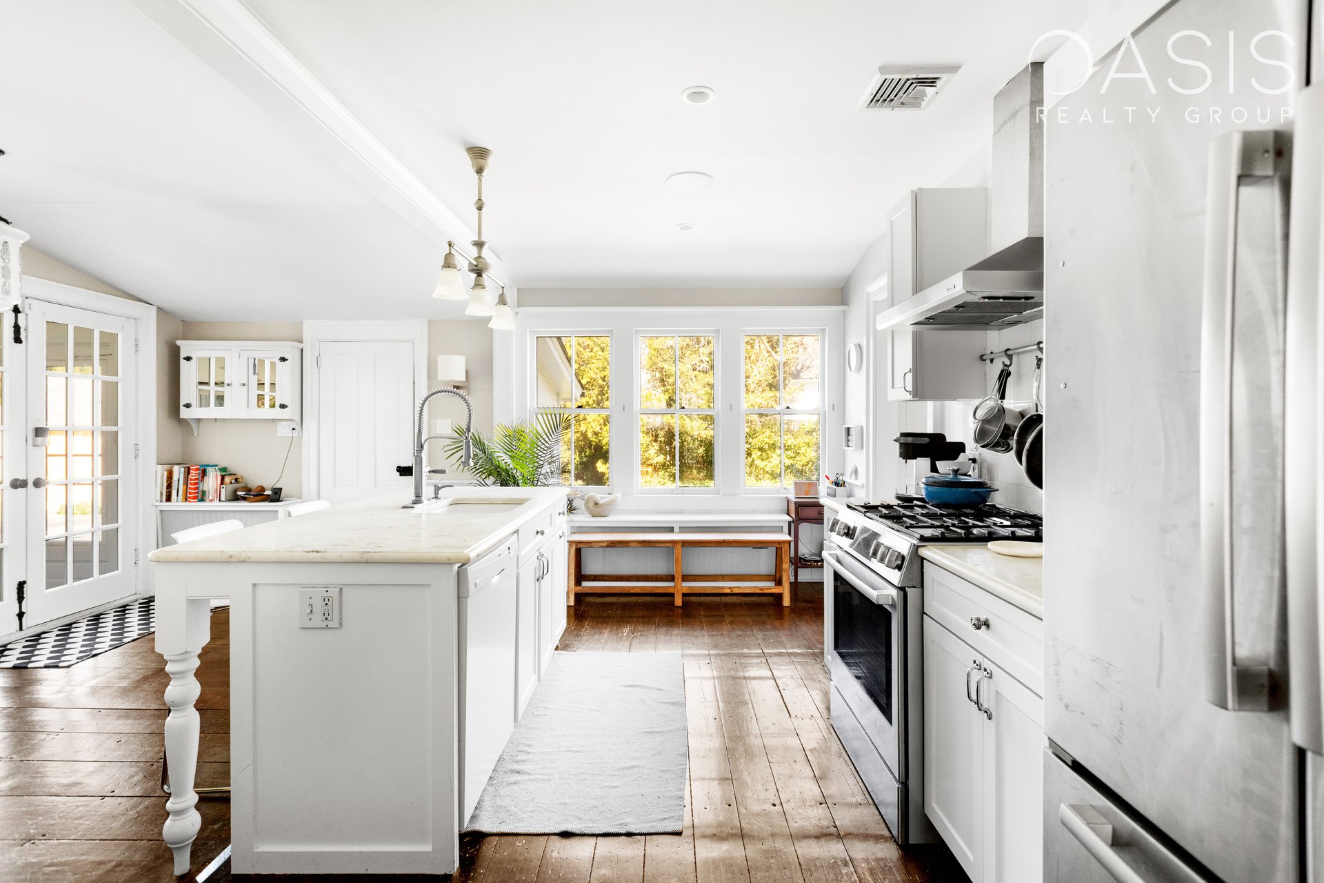 22 Bellport Lane
