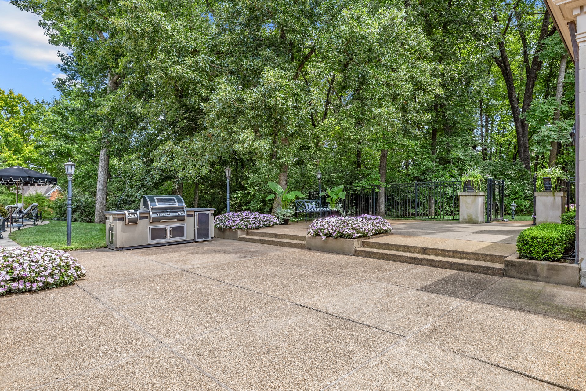 456 Sheffield Estate Drive