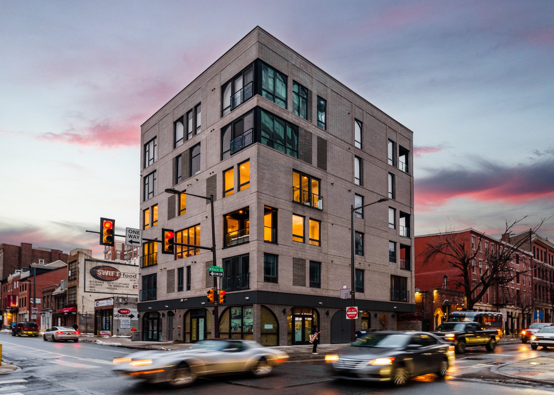 160-64 N 2nd Street #3R, Philadelphia, PA 19106