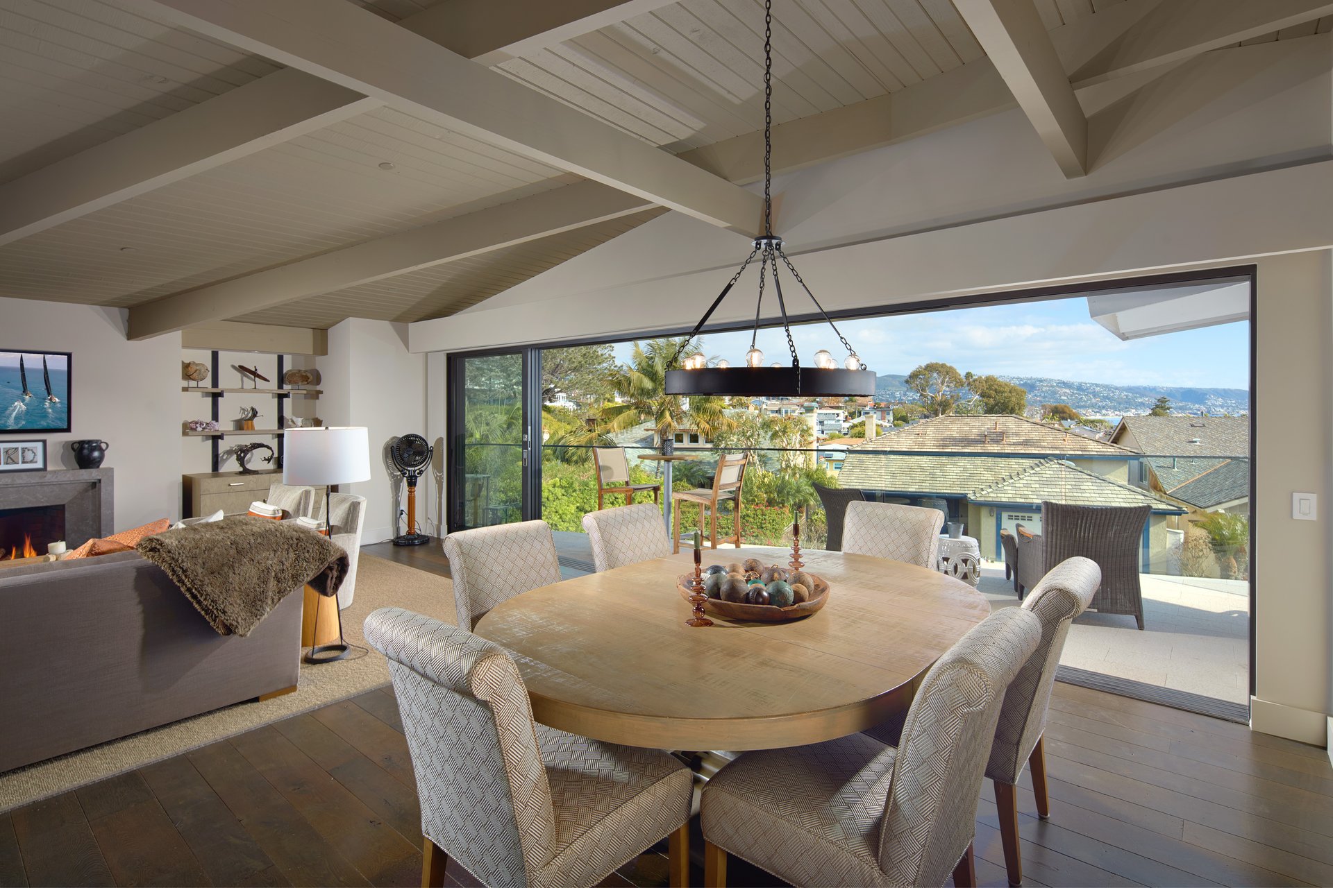 140 Crescent Bay Drive