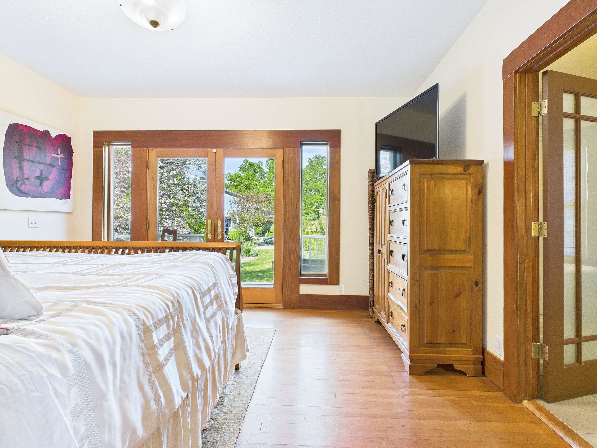 5566 Highway 128