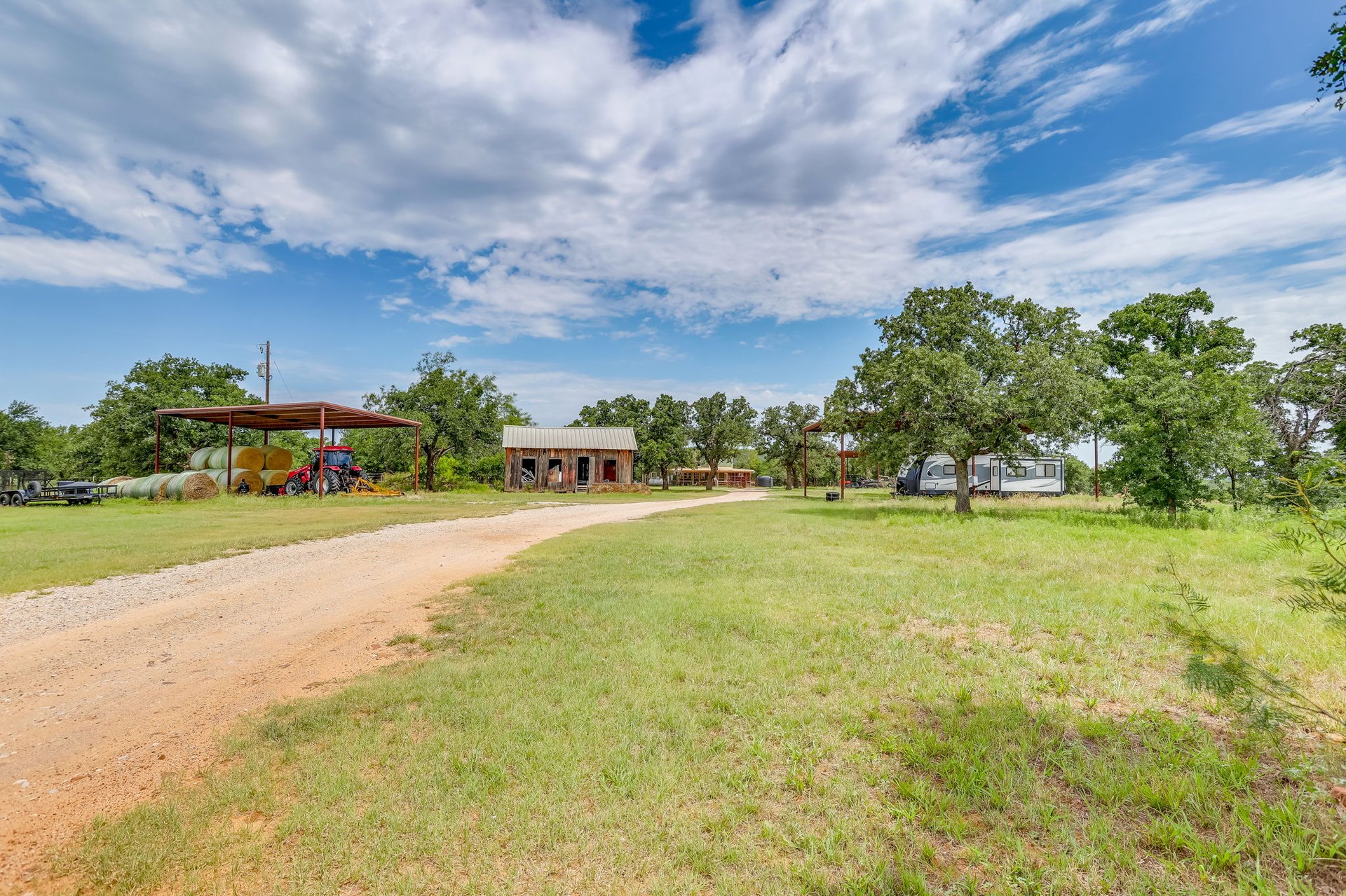 Saddle Ridge Ranch