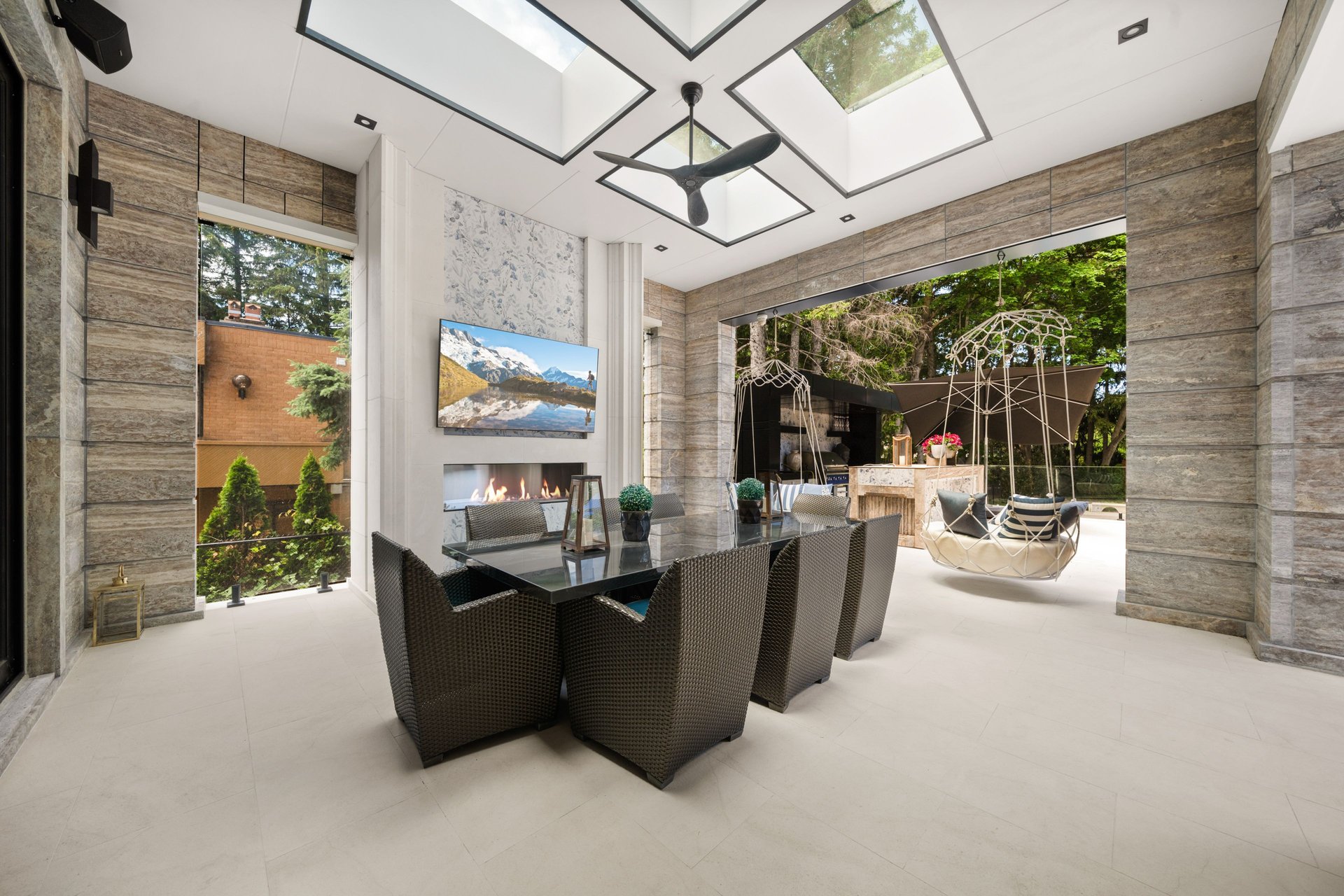 Extraordinary Custom Estate