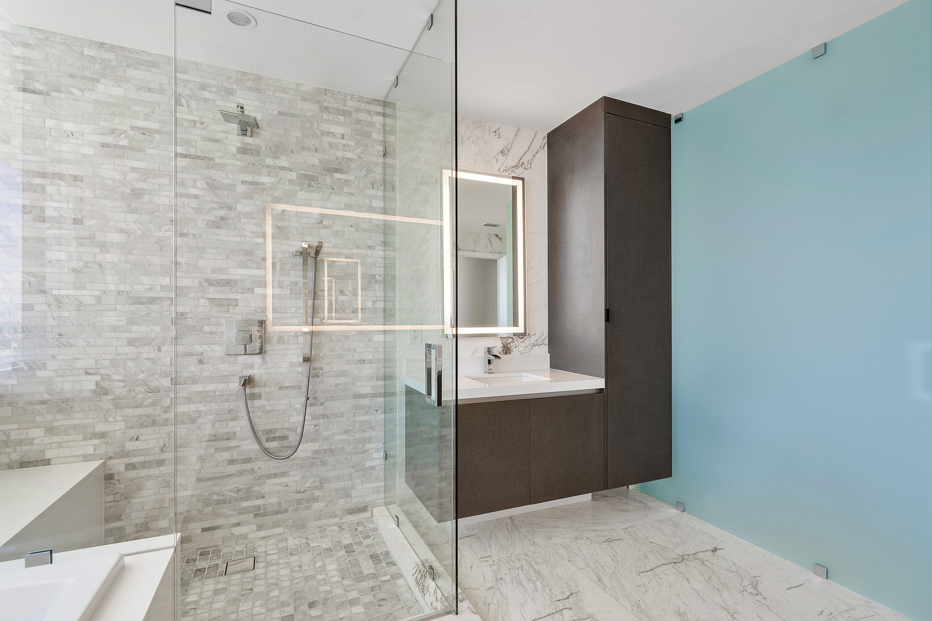 851 NE 1st Ave #4901