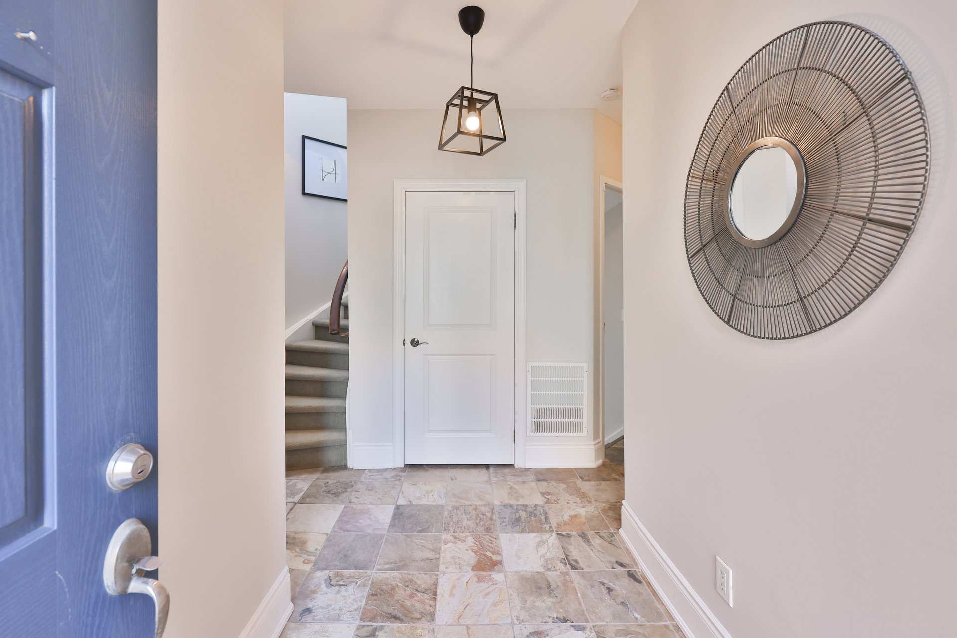 8-120 Bronte Road, Oakville 