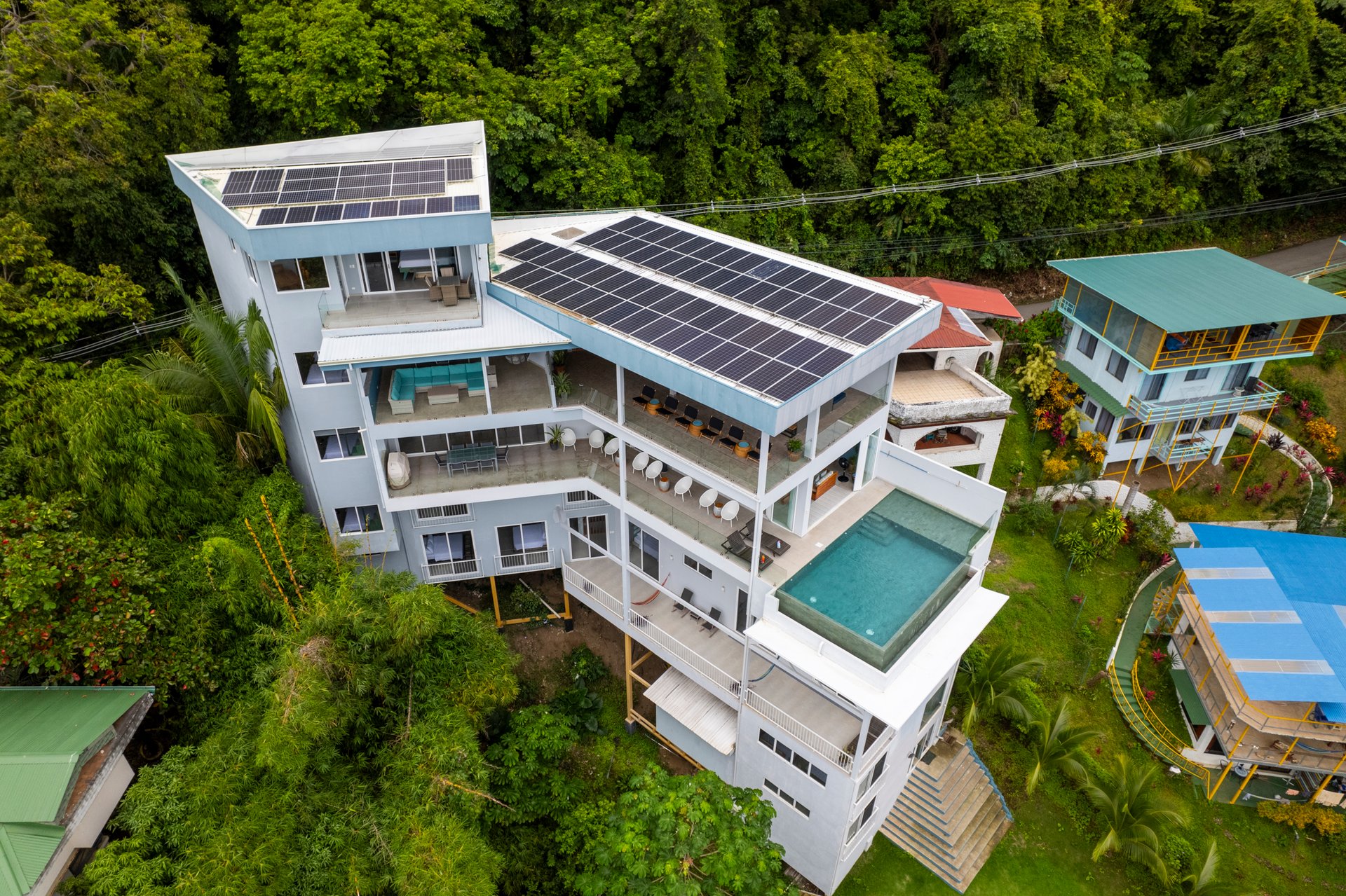 Costa Vida - Luxury Income Producing Villa