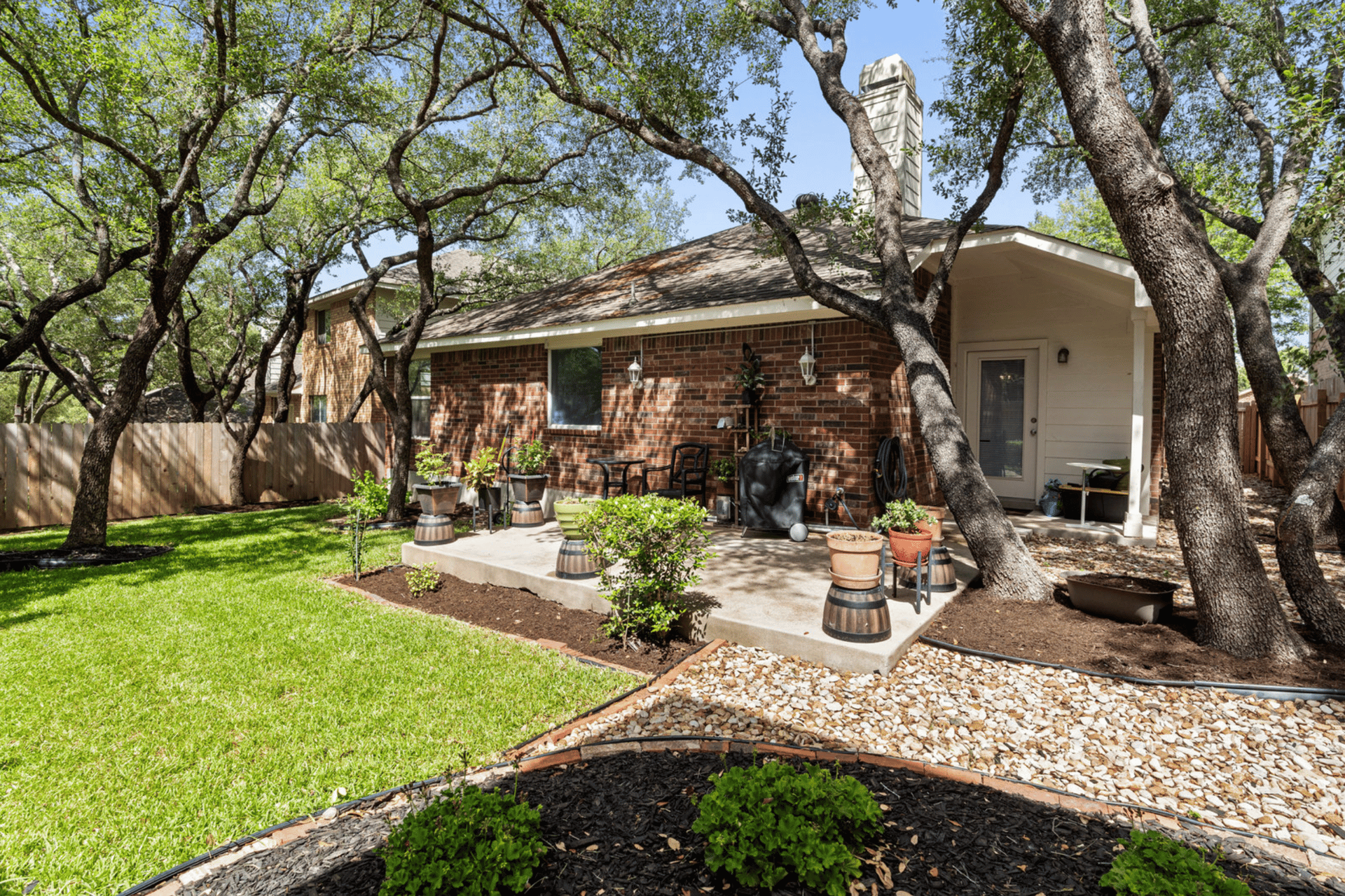 4125 Gazley Ln